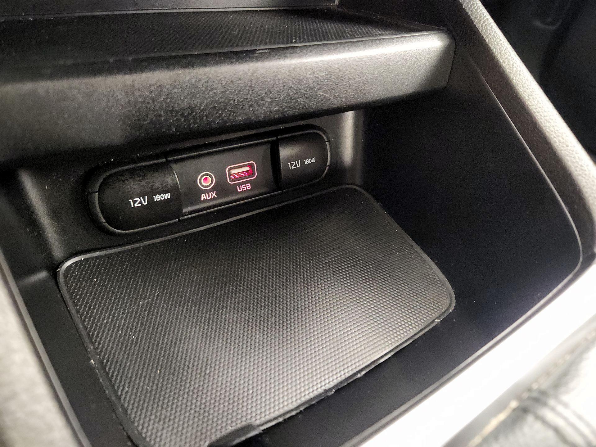 Thumbnail: 2021 Kia Forte - 18