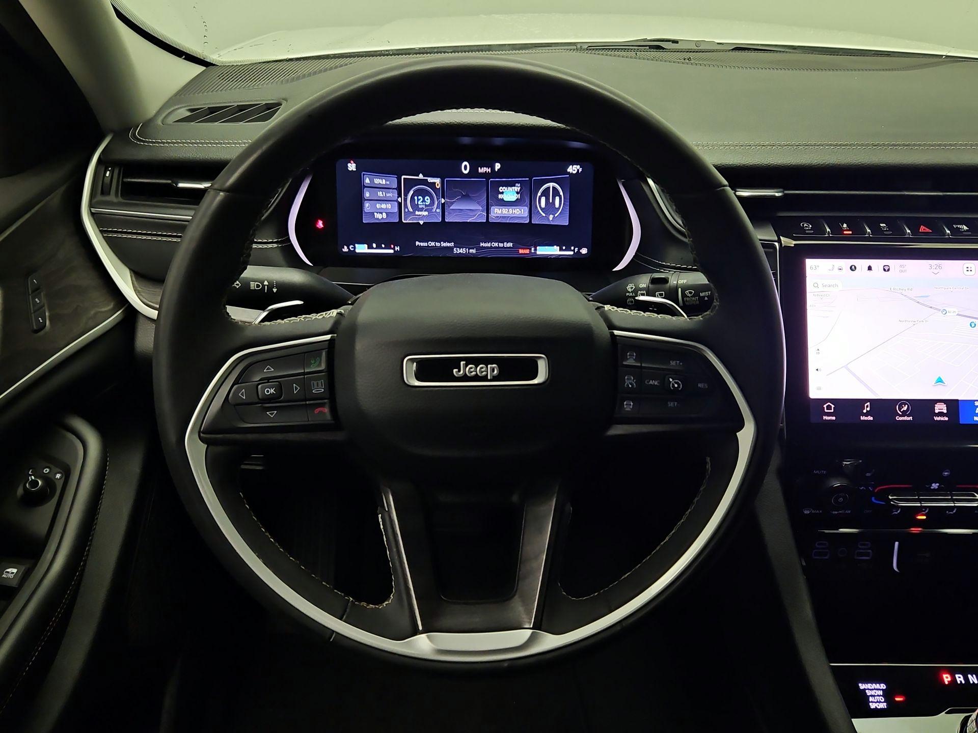 Thumbnail: 2023 Jeep Grand Cherokee - 10