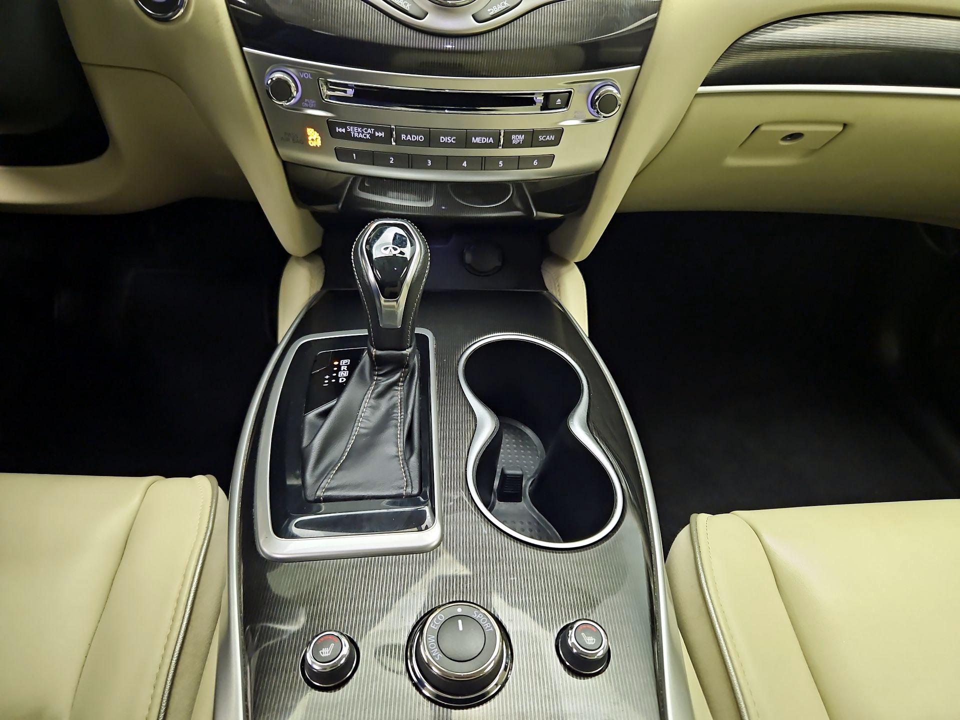 Thumbnail: 2020 INFINITI QX60 - 16