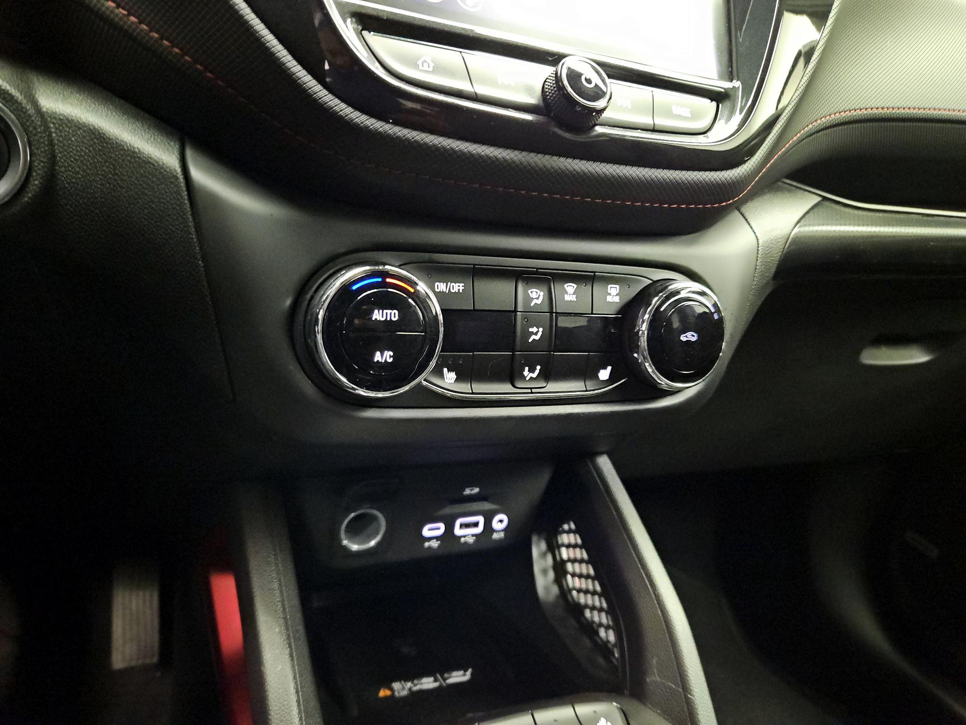 Thumbnail: 2023 Chevrolet TrailBlazer - 15