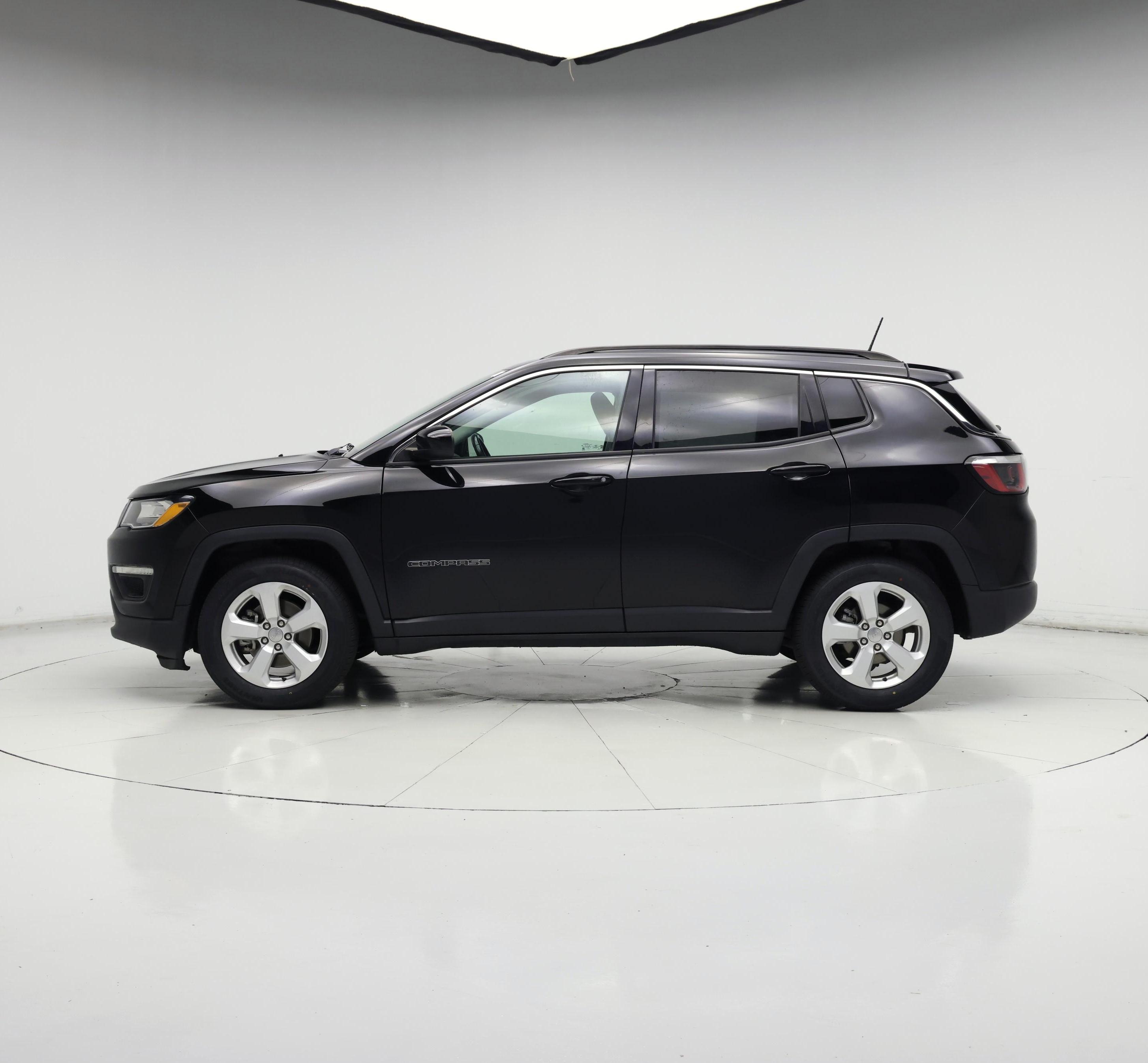 Thumbnail: 2020 Jeep Compass - 3