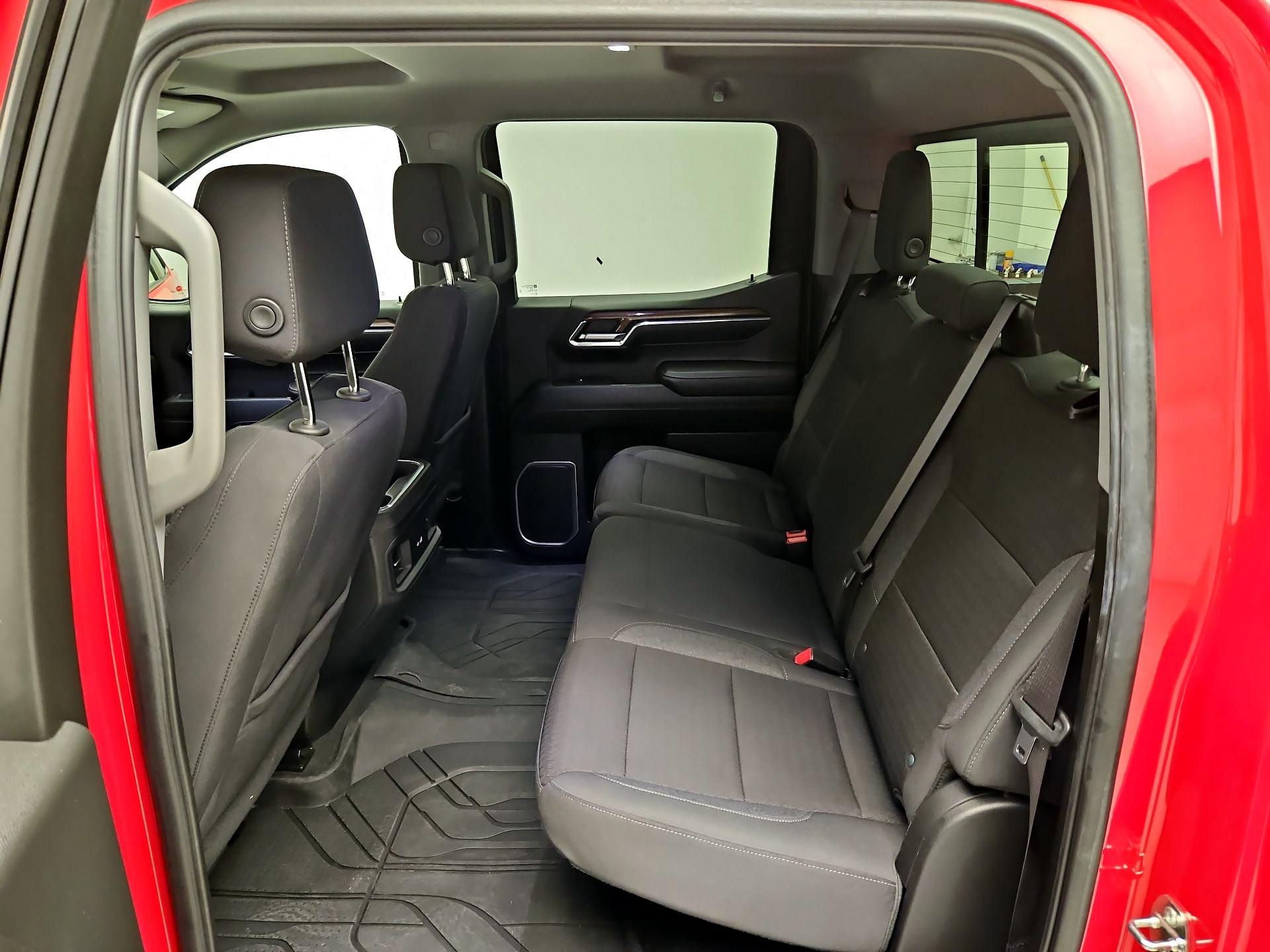 Thumbnail: 2024 Chevrolet Silverado 1500 - 19