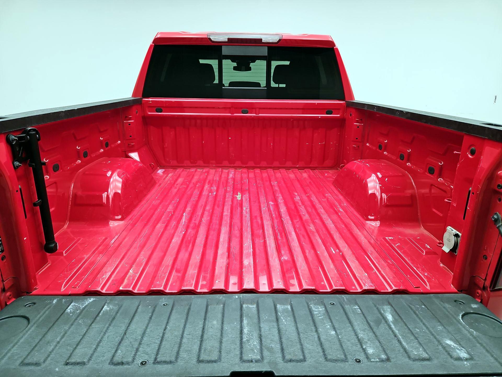 Thumbnail: 2024 Chevrolet Silverado 1500 - 20