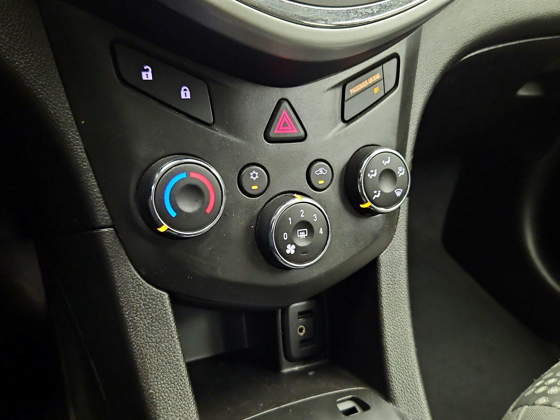 Thumbnail: 2020 Chevrolet Sonic - 16