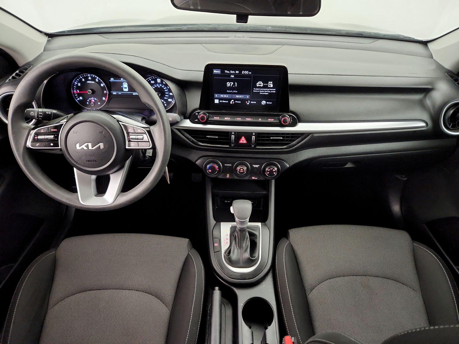 Thumbnail: 2023 Kia Forte - 9