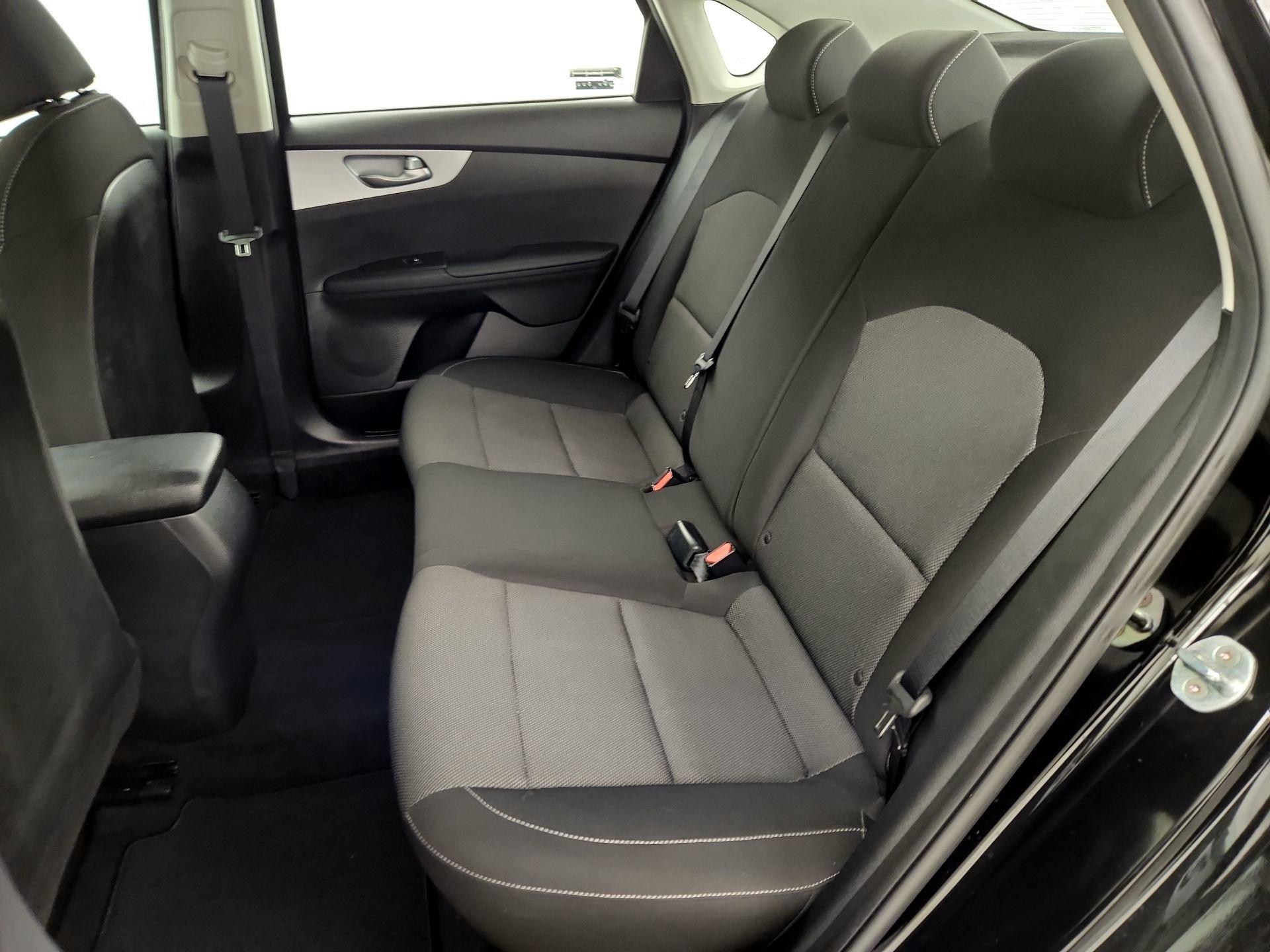 Thumbnail: 2023 Kia Forte - 19