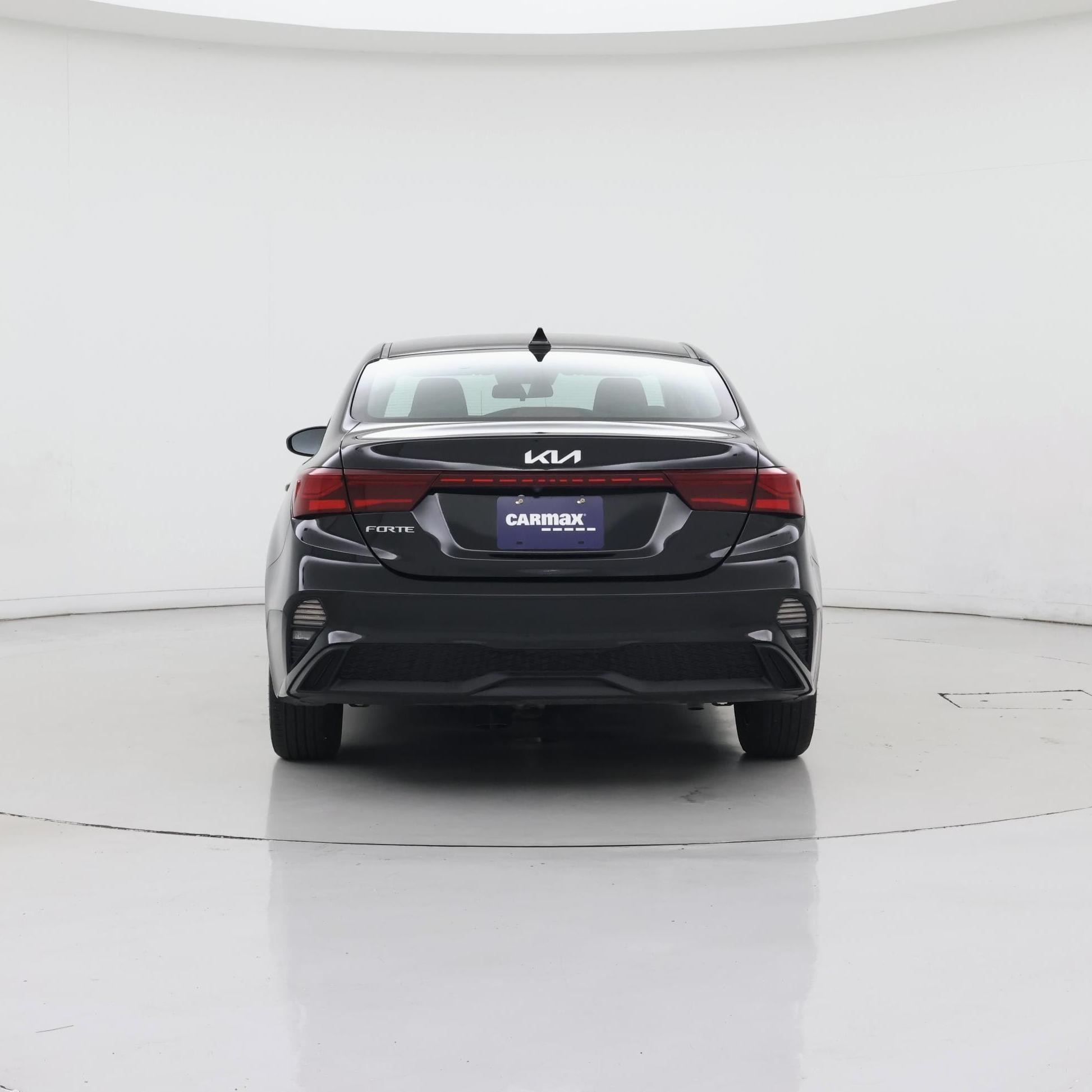 Thumbnail: 2023 Kia Forte - 6