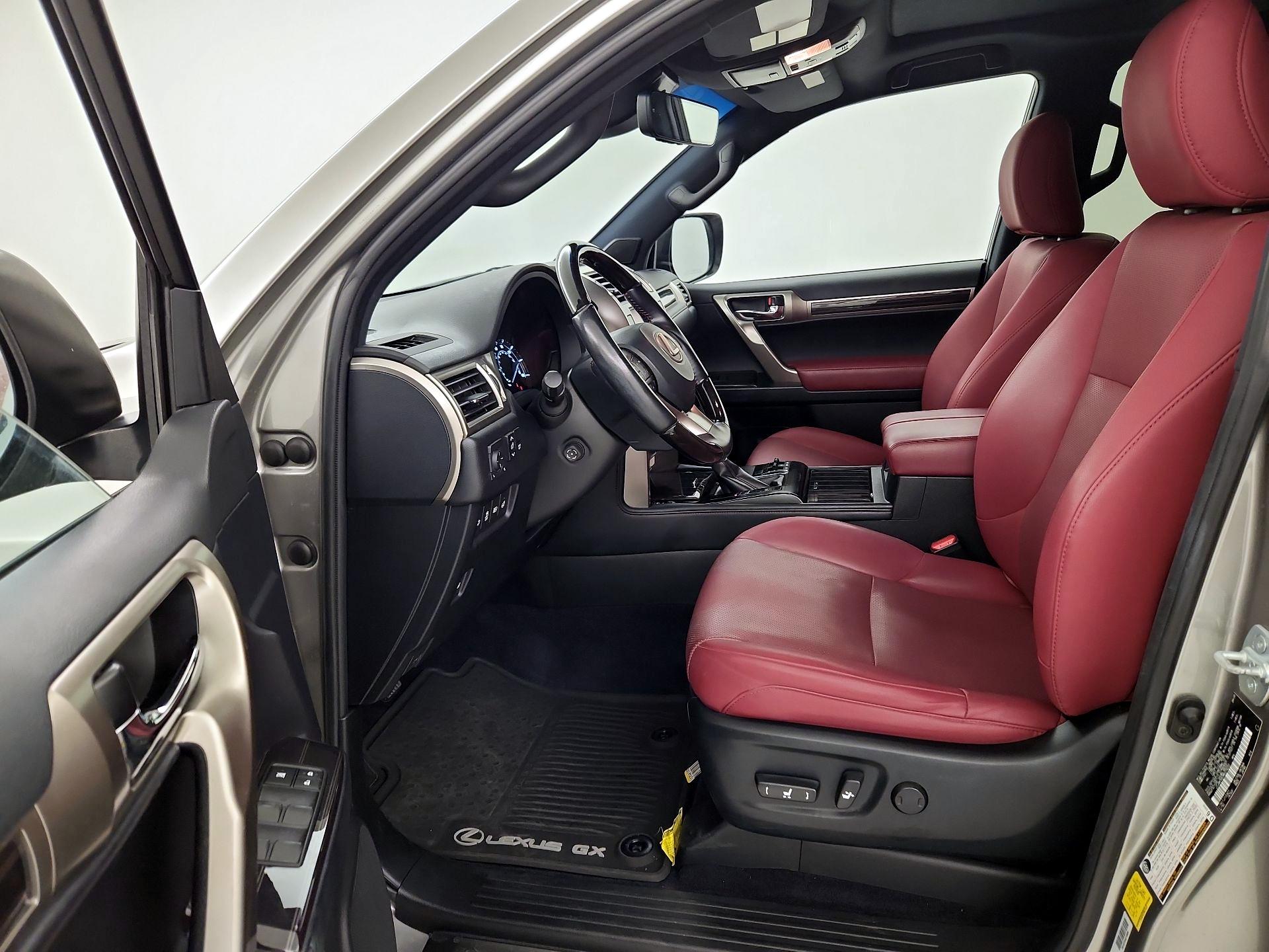 Thumbnail: 2021 Lexus GX - 11