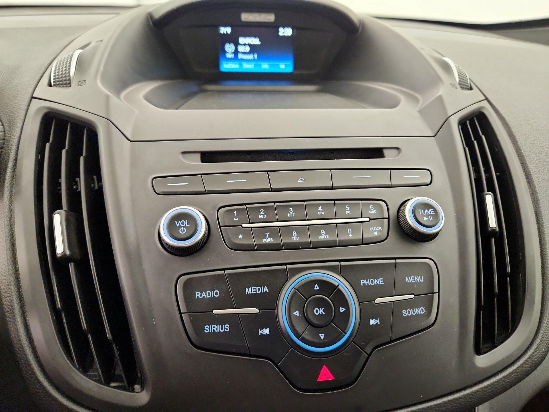 Thumbnail: 2017 Ford C-Max - 15