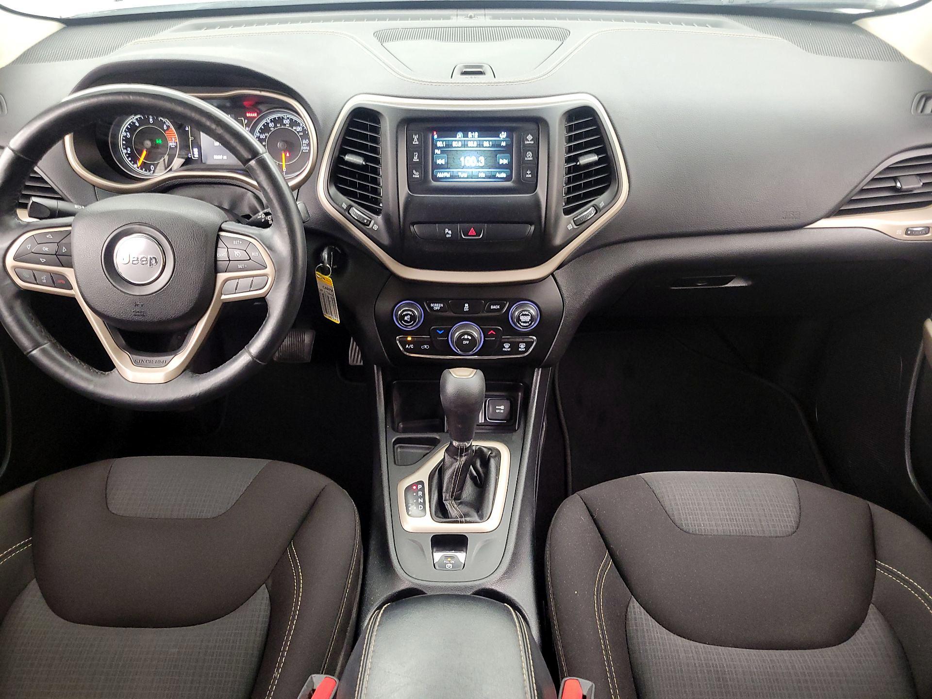 Thumbnail: 2017 Jeep Cherokee - 9