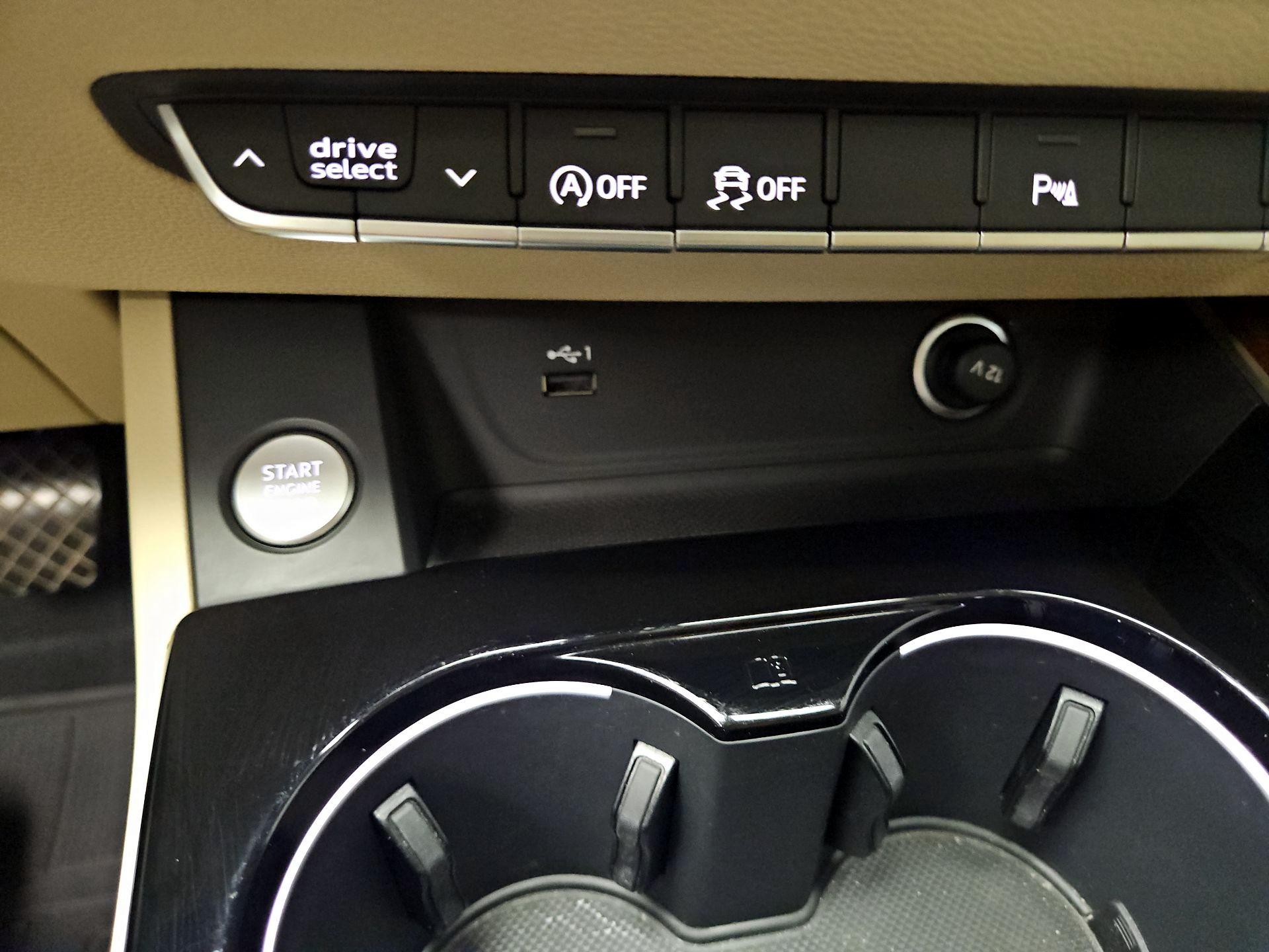 Thumbnail: 2021 Audi A4 - 18