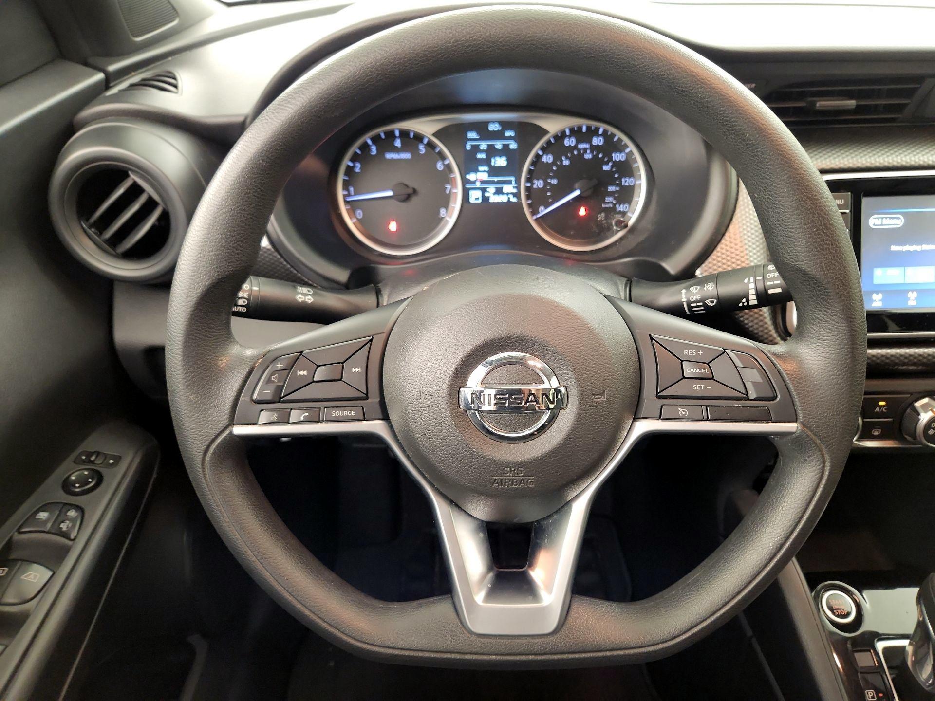 Thumbnail: 2020 Nissan Kicks - 10