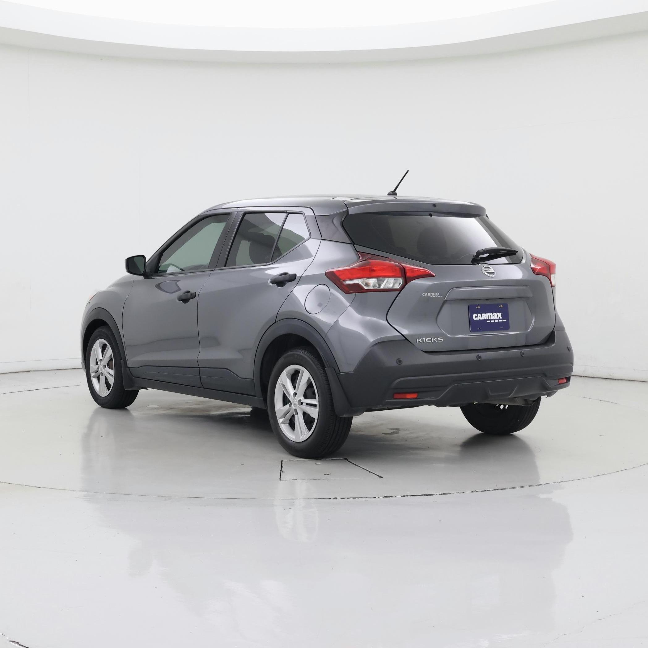 Thumbnail: 2020 Nissan Kicks - 2