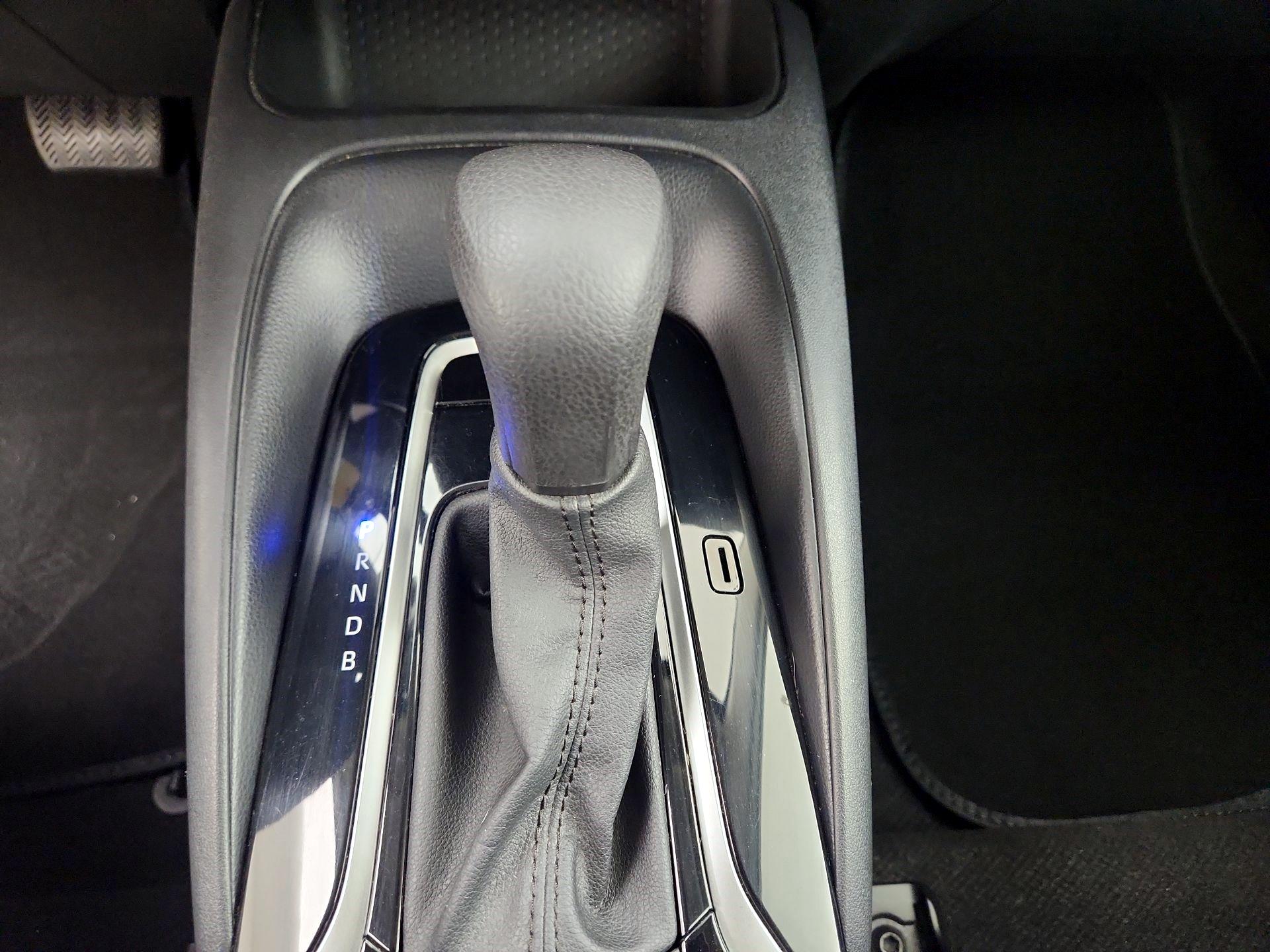 Thumbnail: 2022 Toyota Corolla - 17