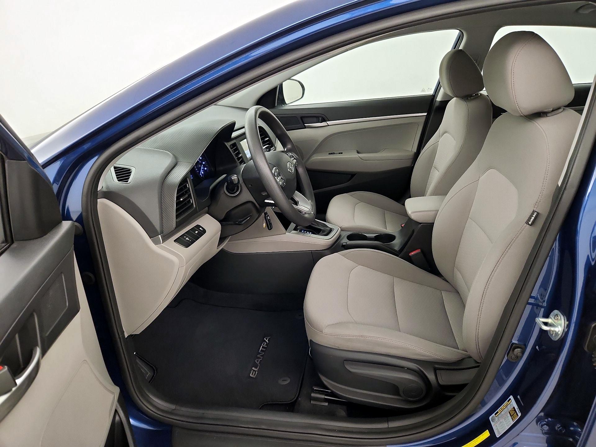 Thumbnail: 2020 Hyundai Elantra - 11