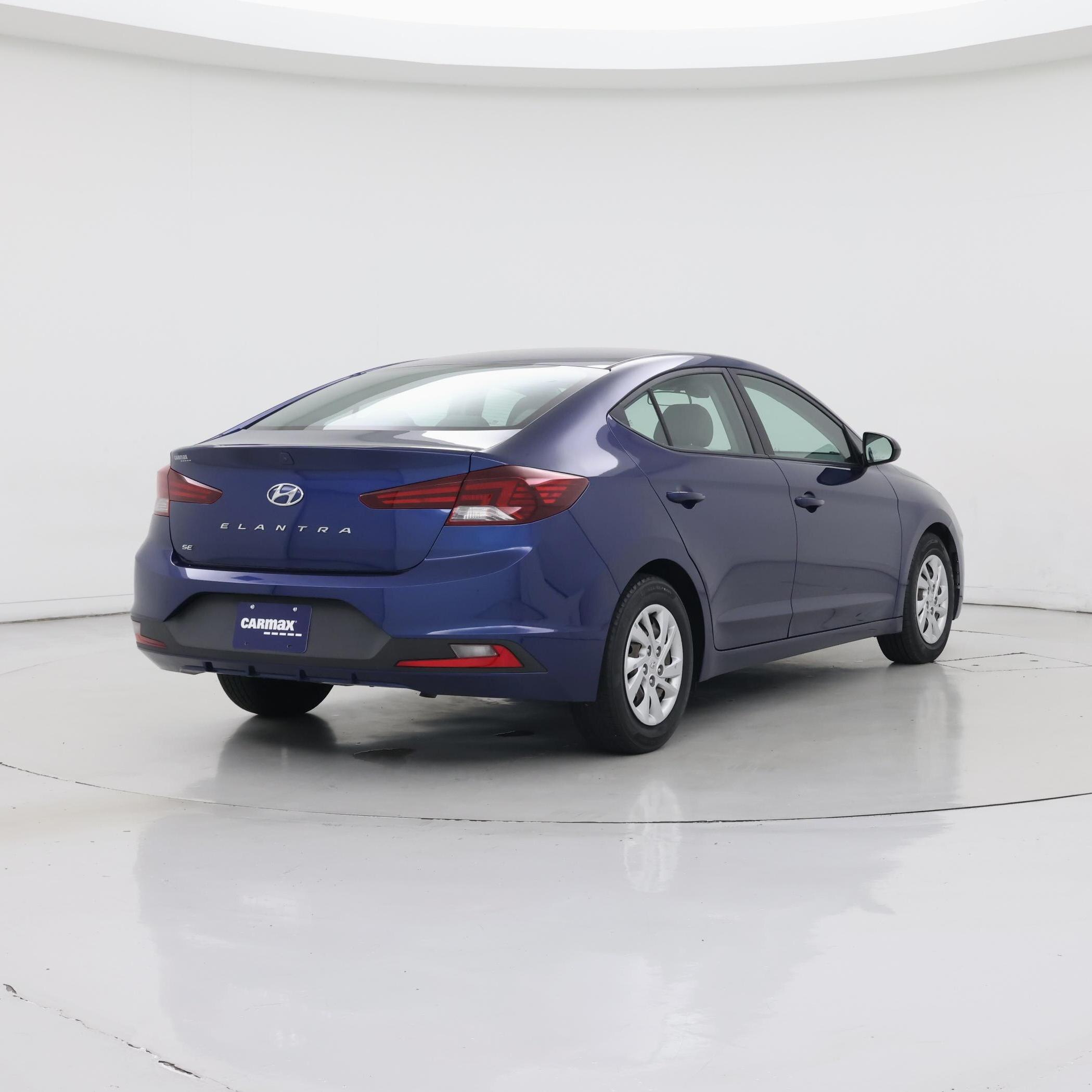 Thumbnail: 2020 Hyundai Elantra - 8