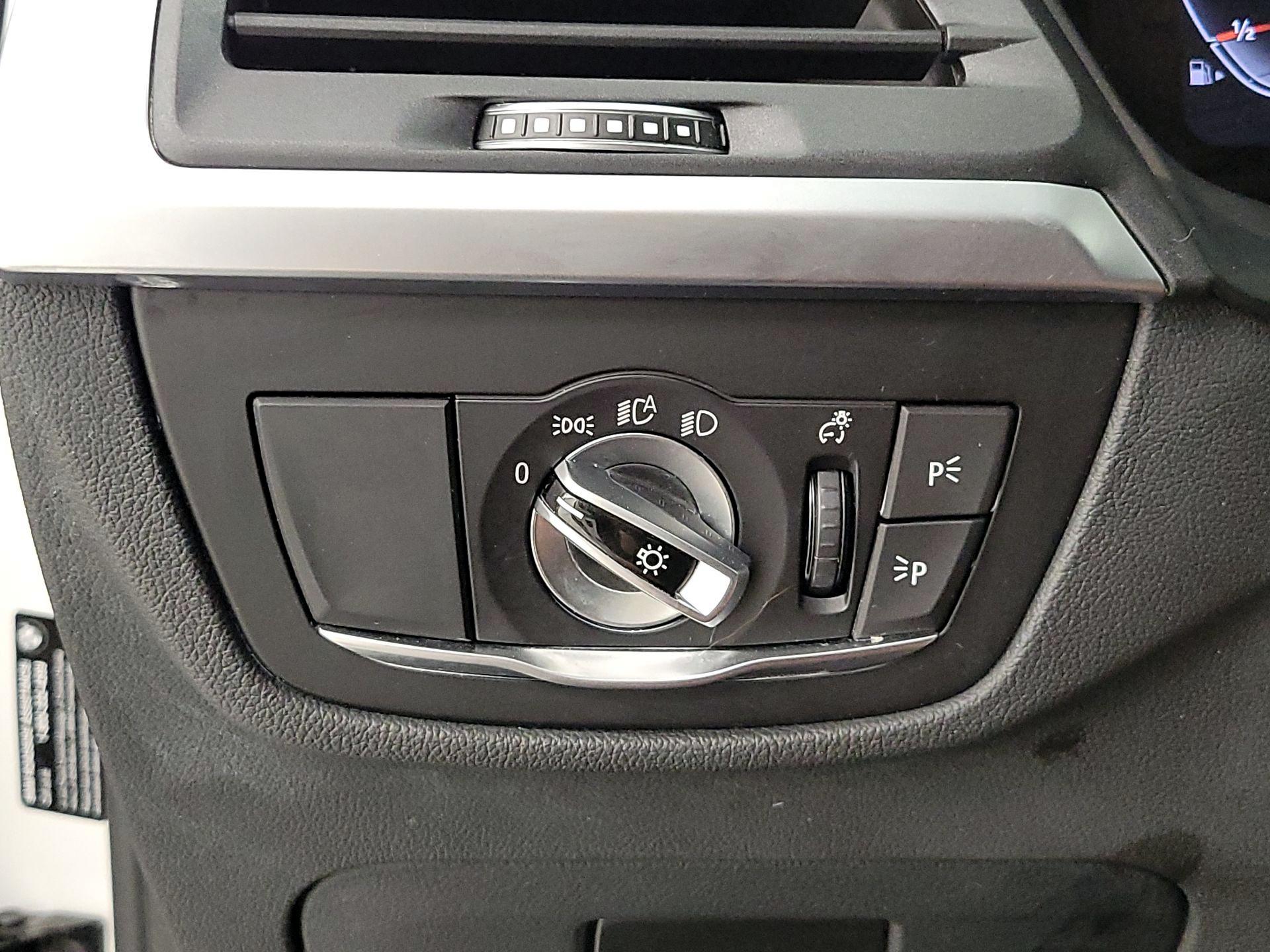 Thumbnail: 2024 BMW X4 - 13