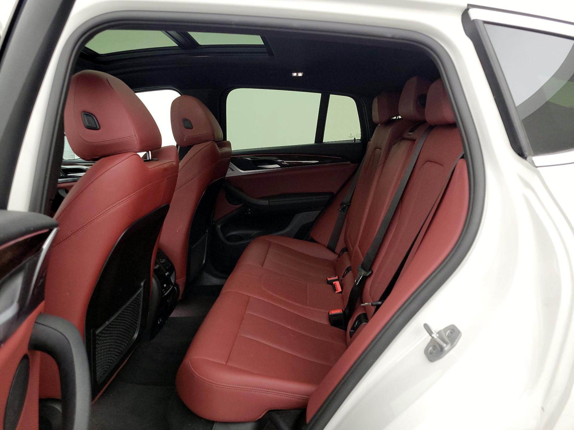 Thumbnail: 2024 BMW X4 - 20