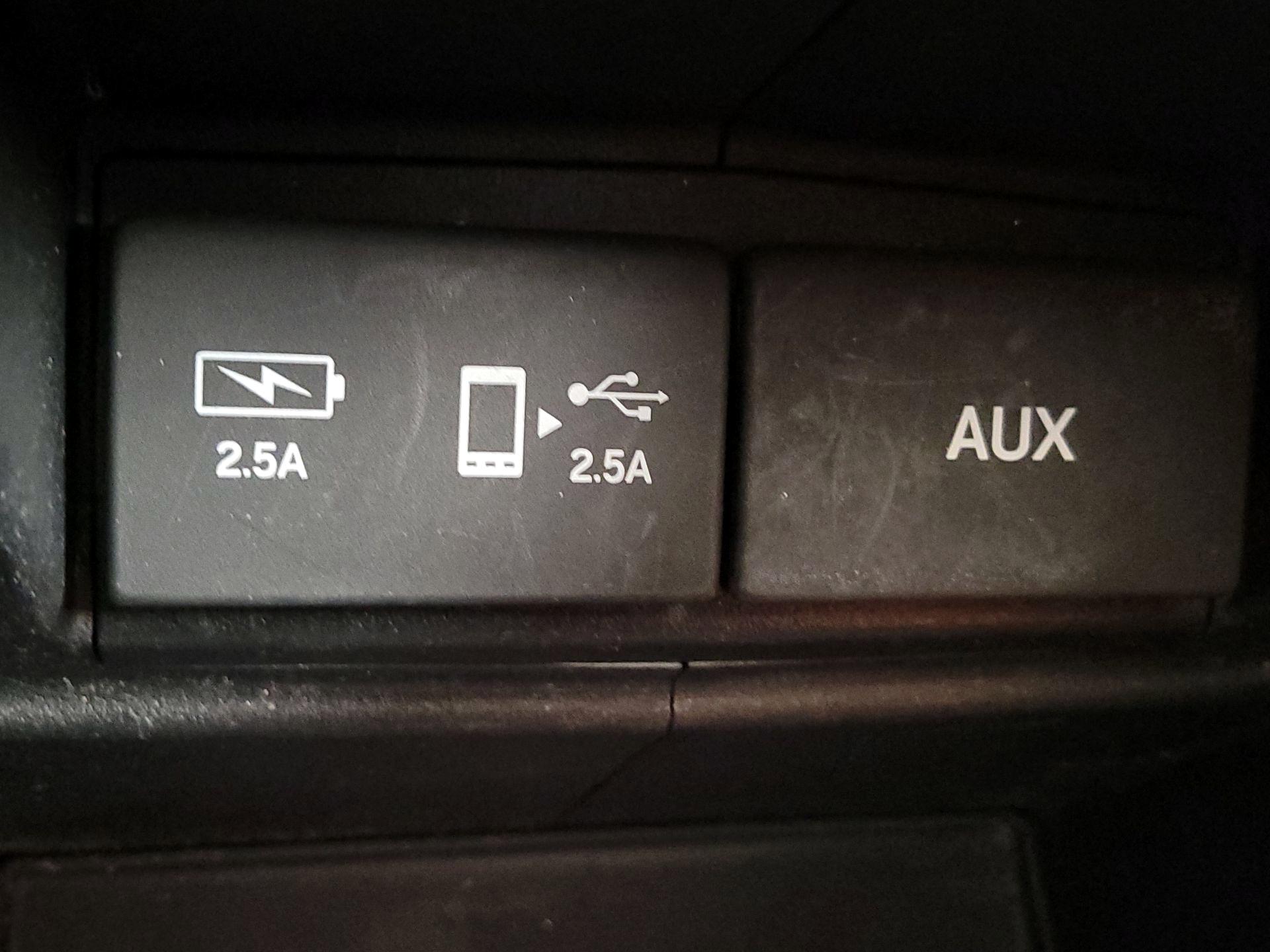 Thumbnail: 2019 Honda Odyssey - 18