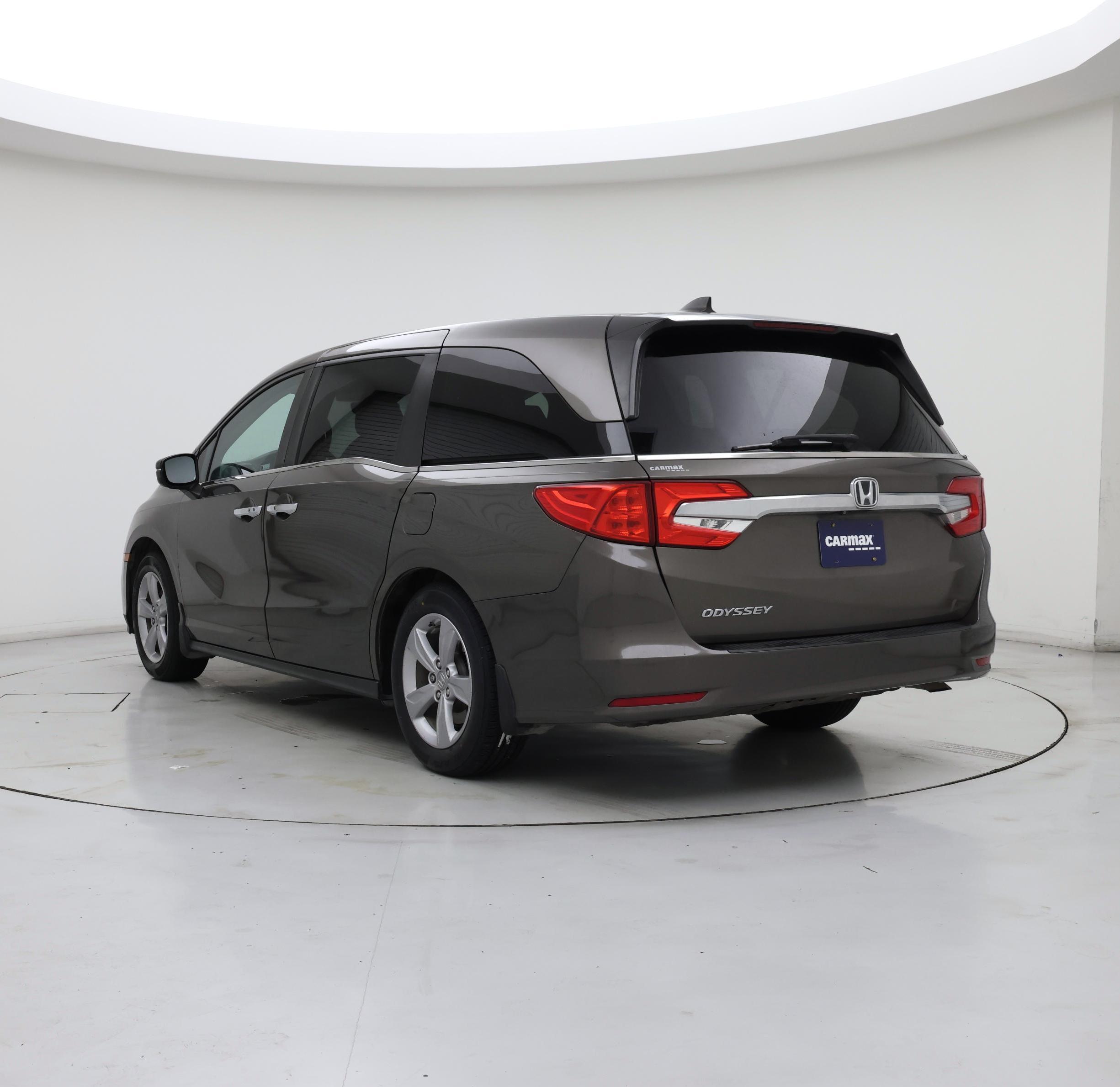 Thumbnail: 2019 Honda Odyssey - 2