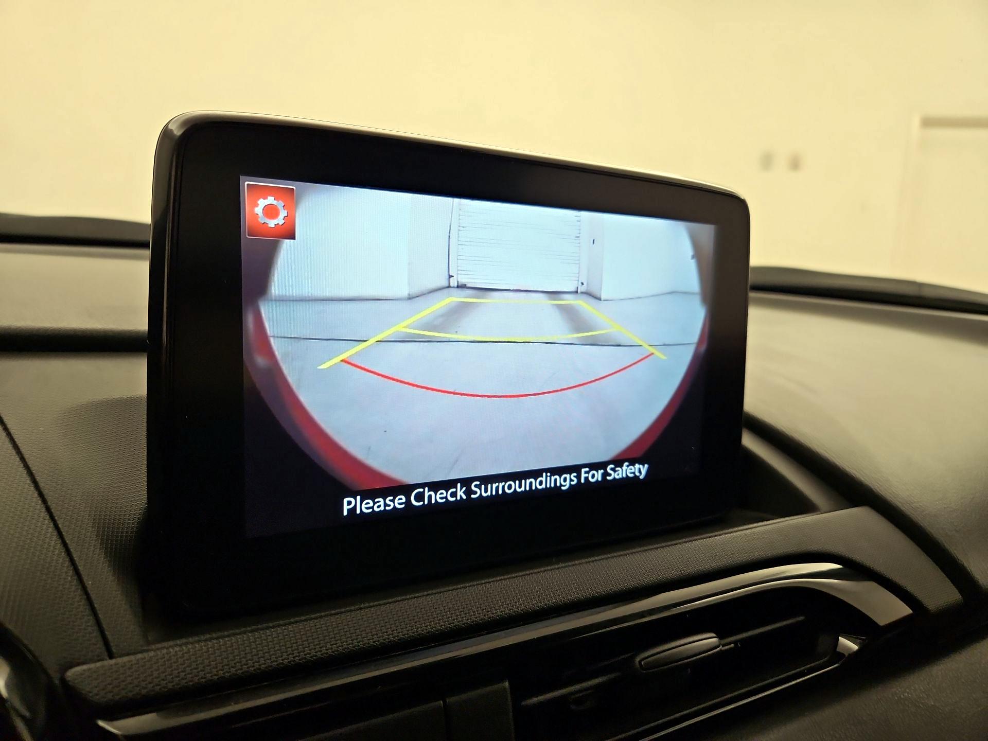 Thumbnail: 2022 Mazda MX-5 Miata - 13