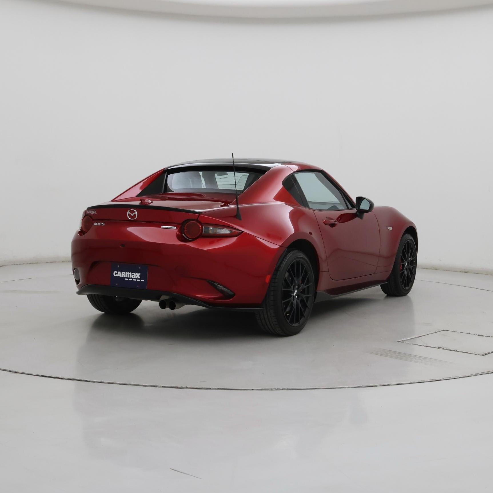 Thumbnail: 2022 Mazda MX-5 Miata - 8