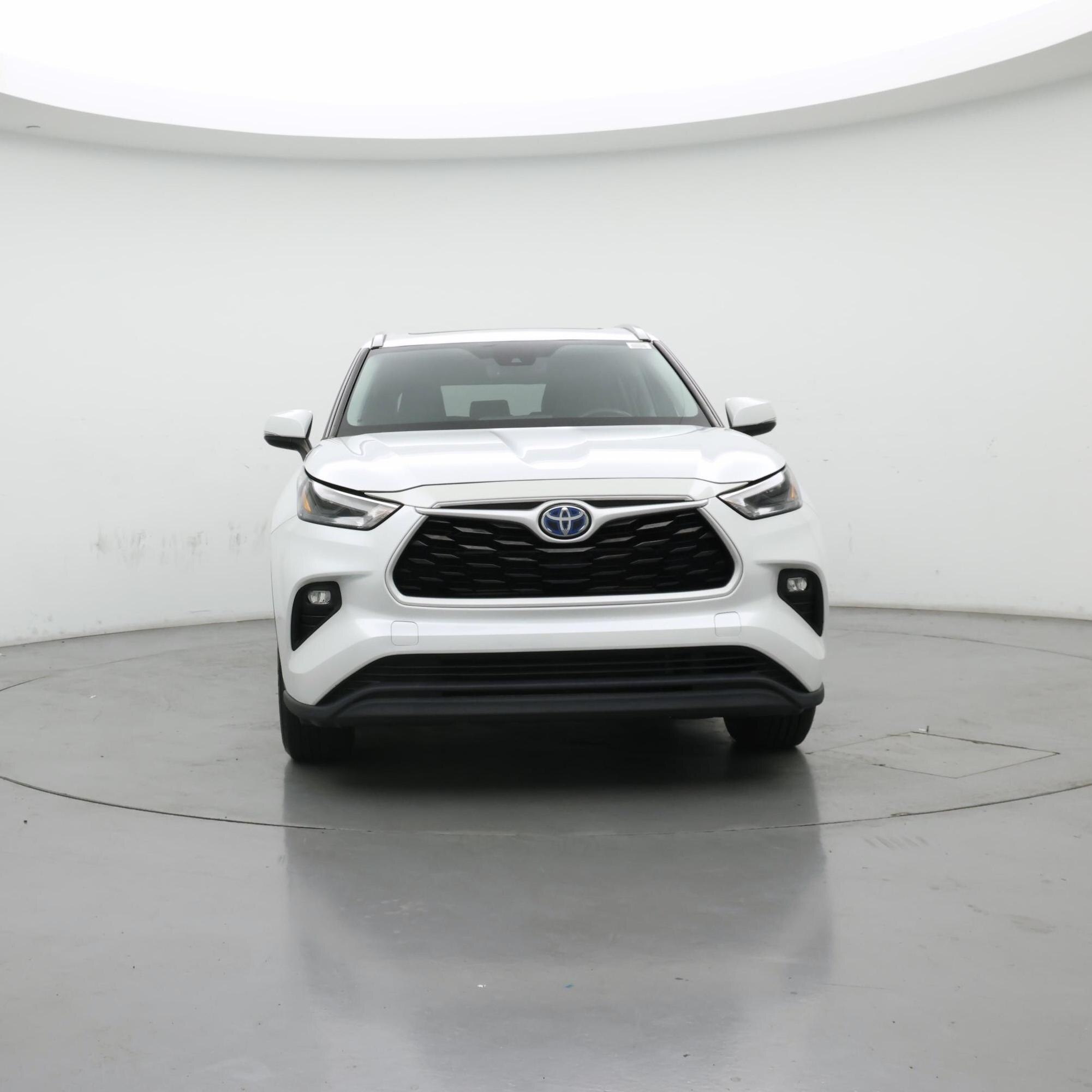 Thumbnail: 2023 Toyota Highlander - 5