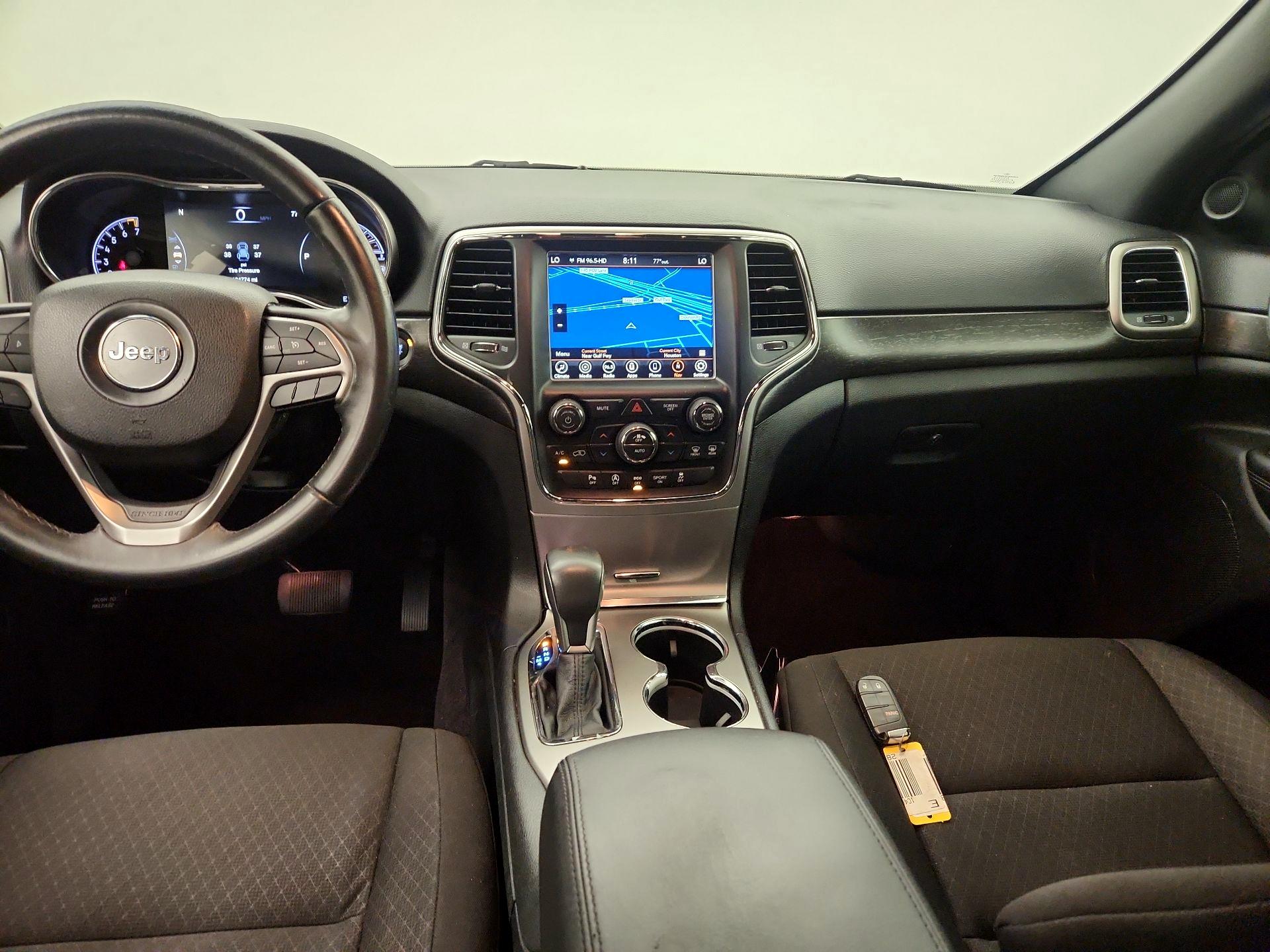 Thumbnail: 2018 Jeep Grand Cherokee - 9