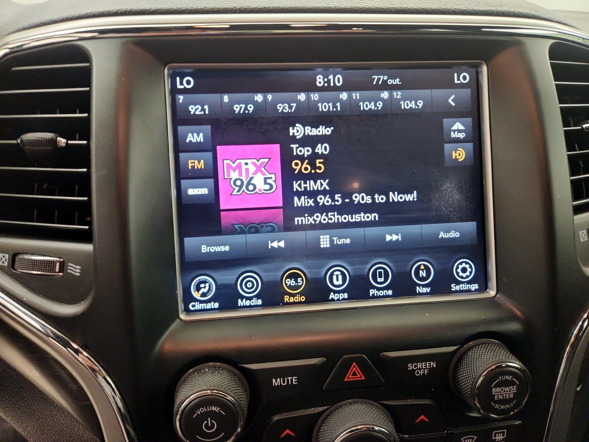 Thumbnail: 2018 Jeep Grand Cherokee - 16