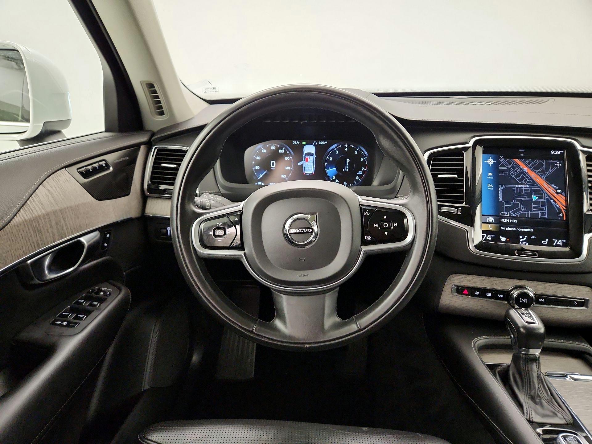 Thumbnail: 2022 Volvo XC90 - 10