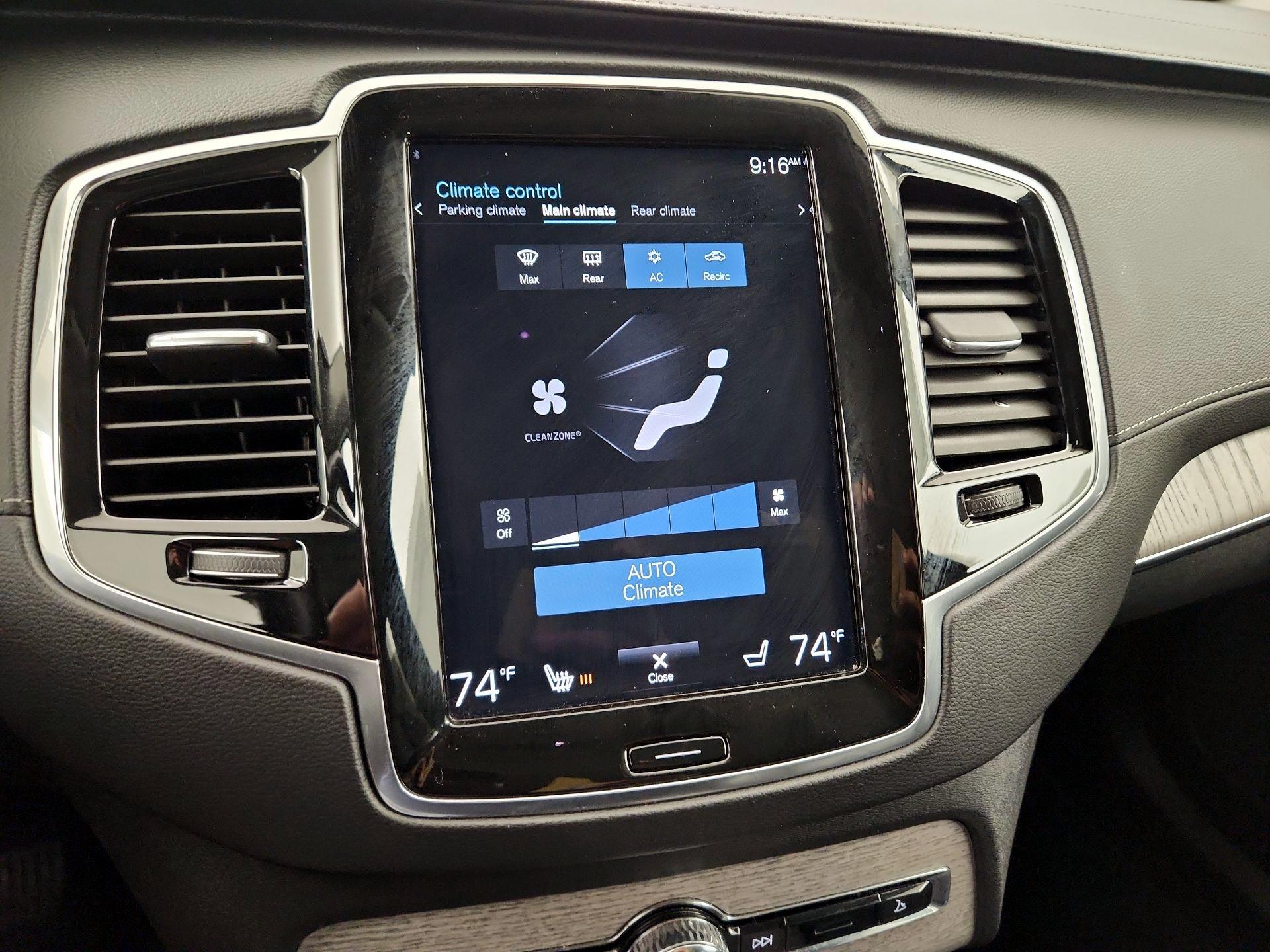 Thumbnail: 2022 Volvo XC90 - 17