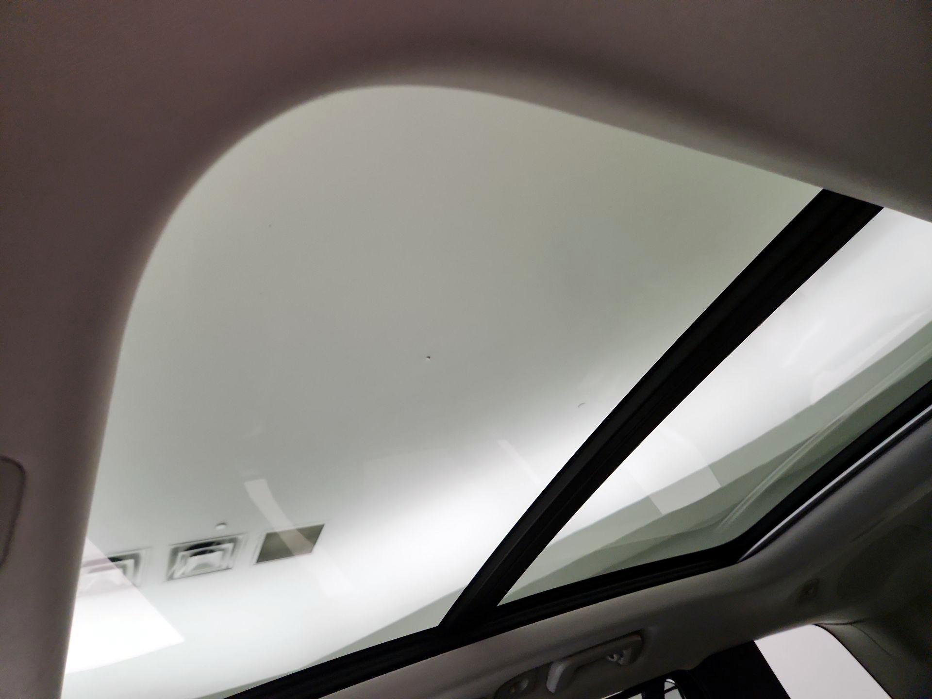 Thumbnail: 2022 Volvo XC90 - 20