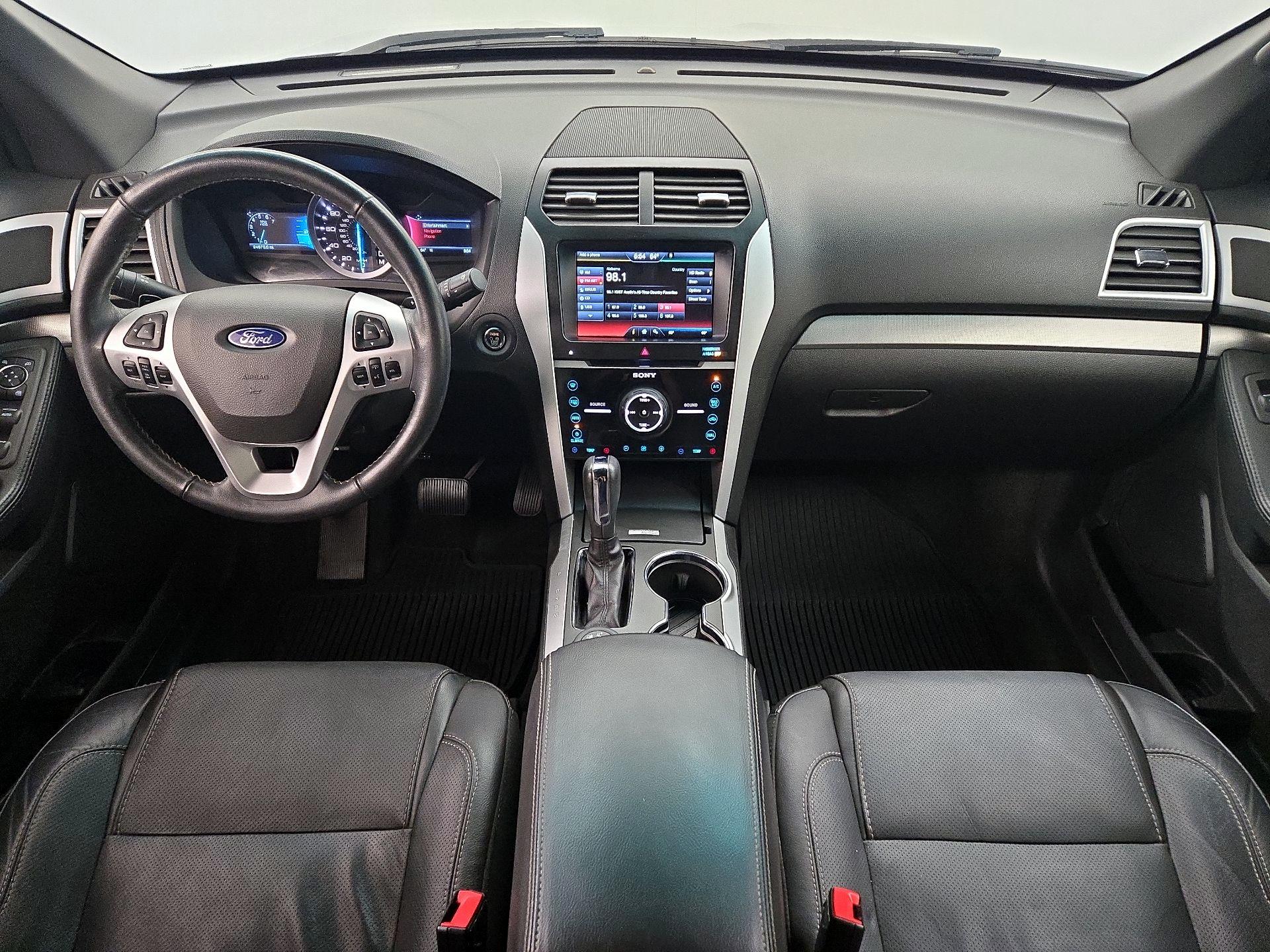 Thumbnail: 2014 Ford Explorer - 9