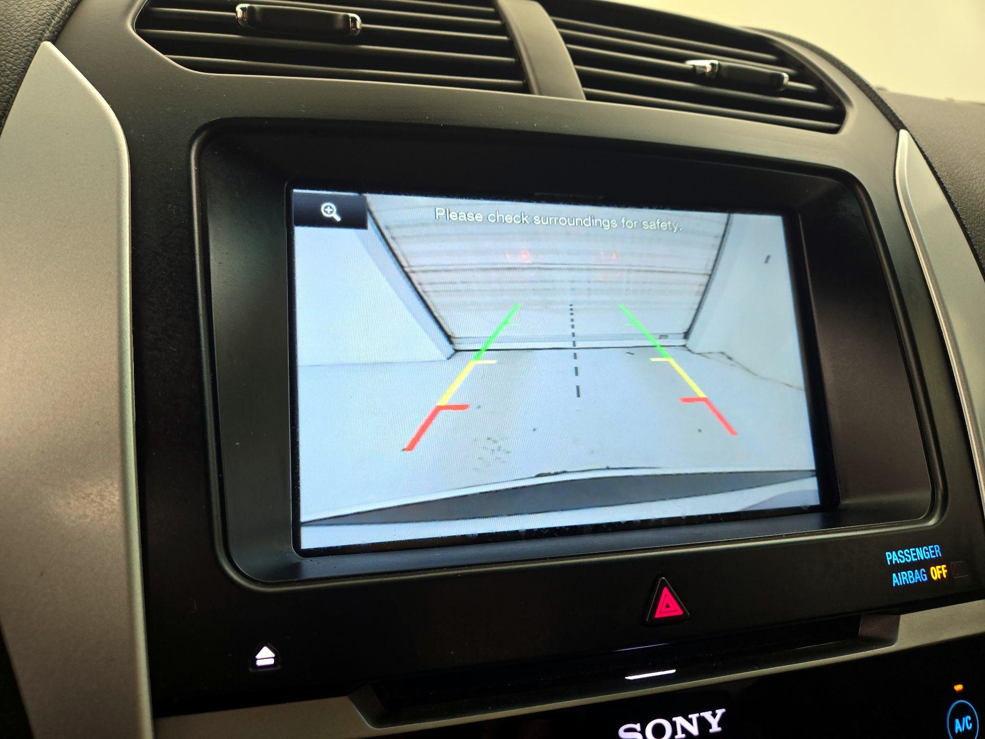 Thumbnail: 2014 Ford Explorer - 14