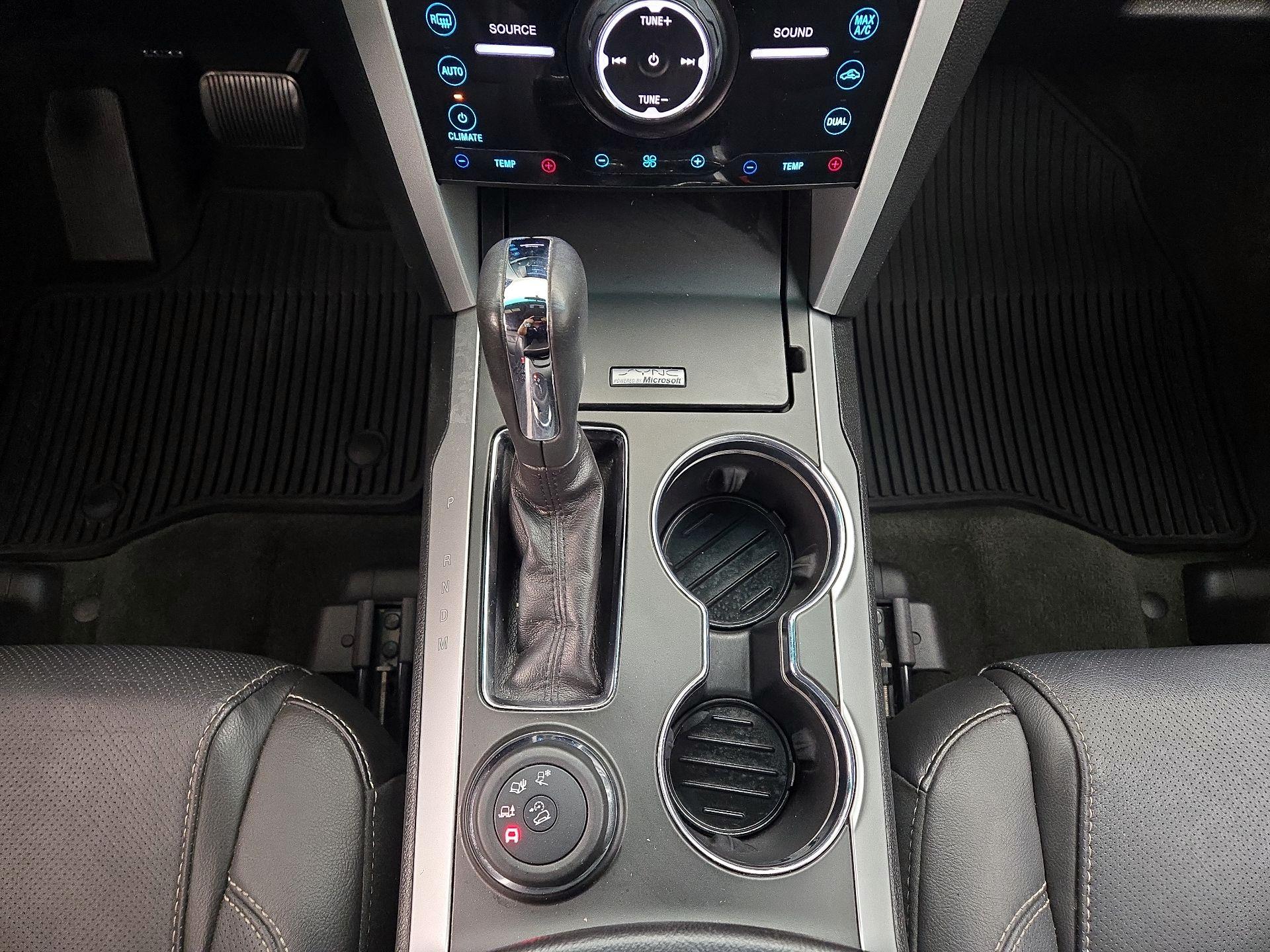 Thumbnail: 2014 Ford Explorer - 17