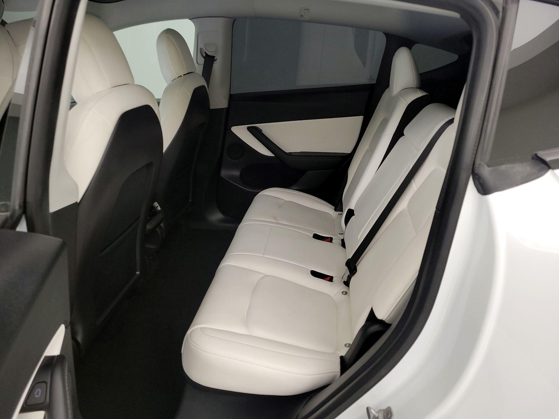 Thumbnail: 2021 Tesla Model Y - 18