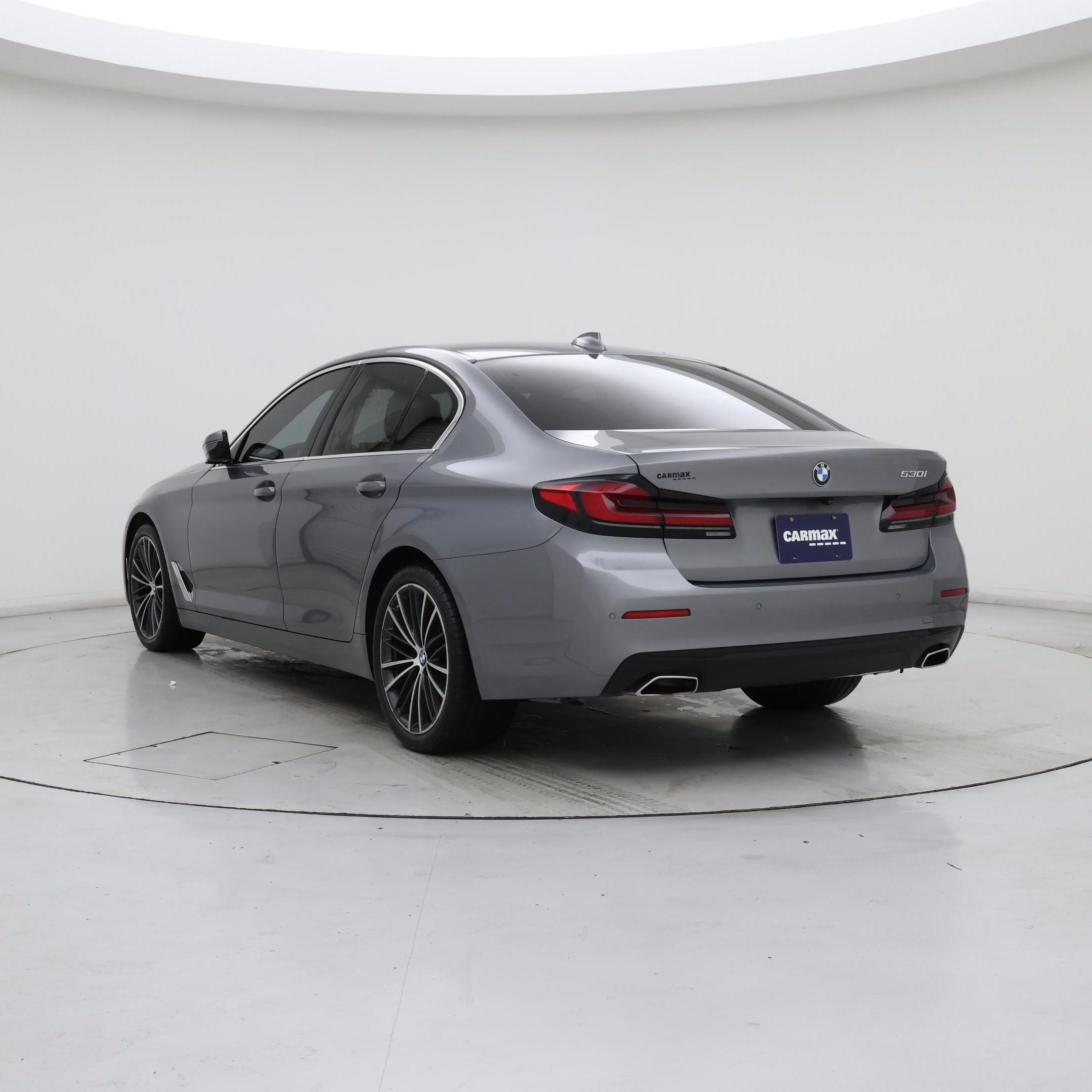 Thumbnail: 2023 BMW 5 Series - 2