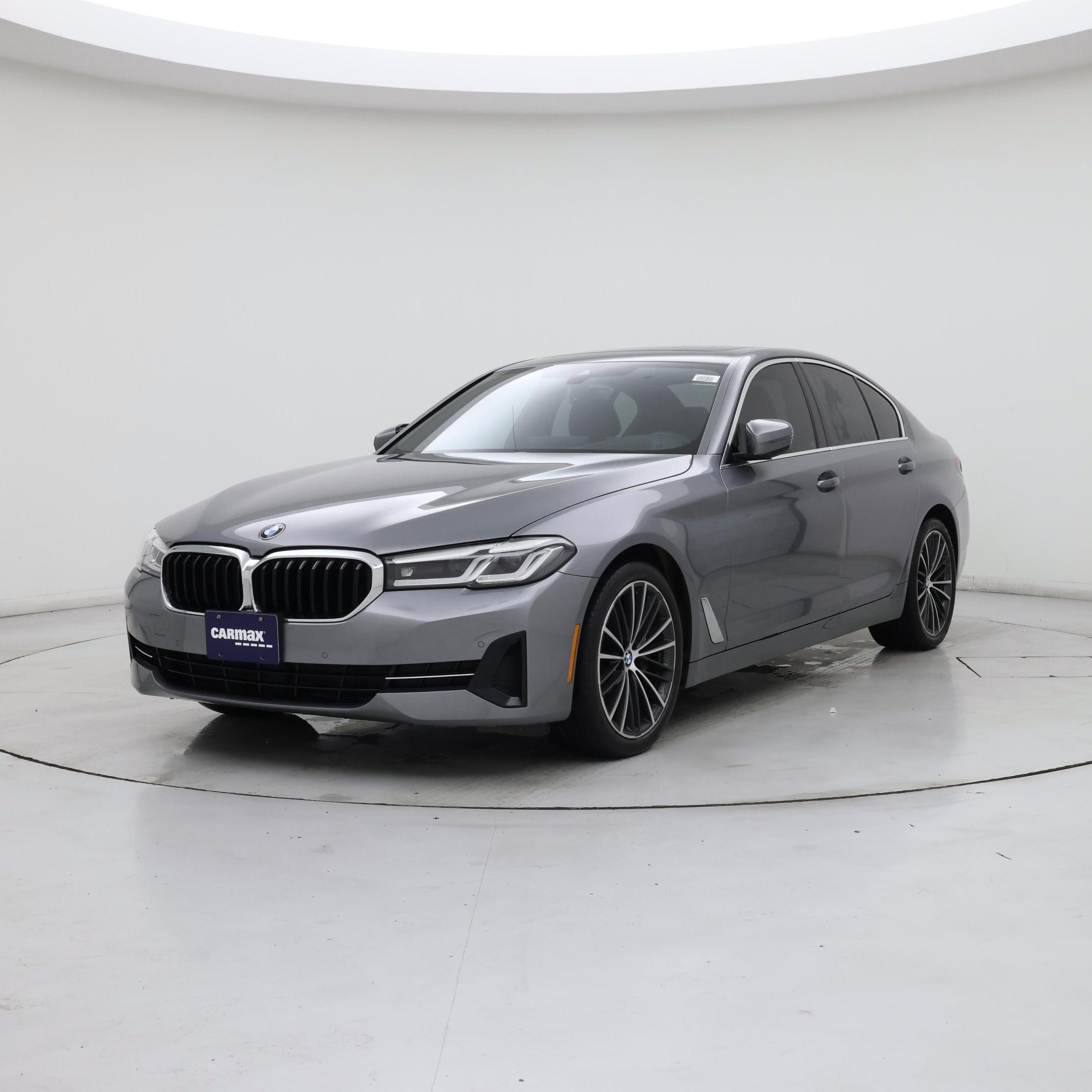 Thumbnail: 2023 BMW 5 Series - 4