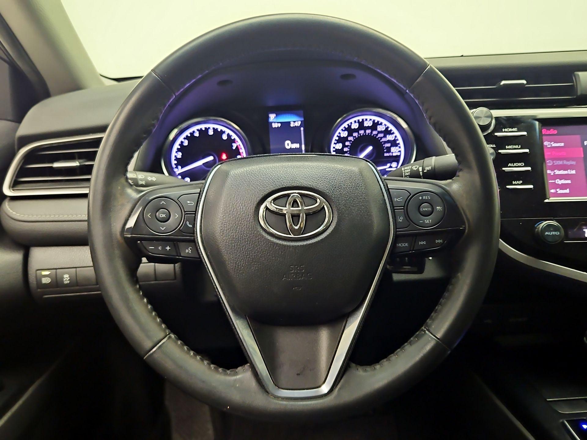 Thumbnail: 2020 Toyota Camry - 10