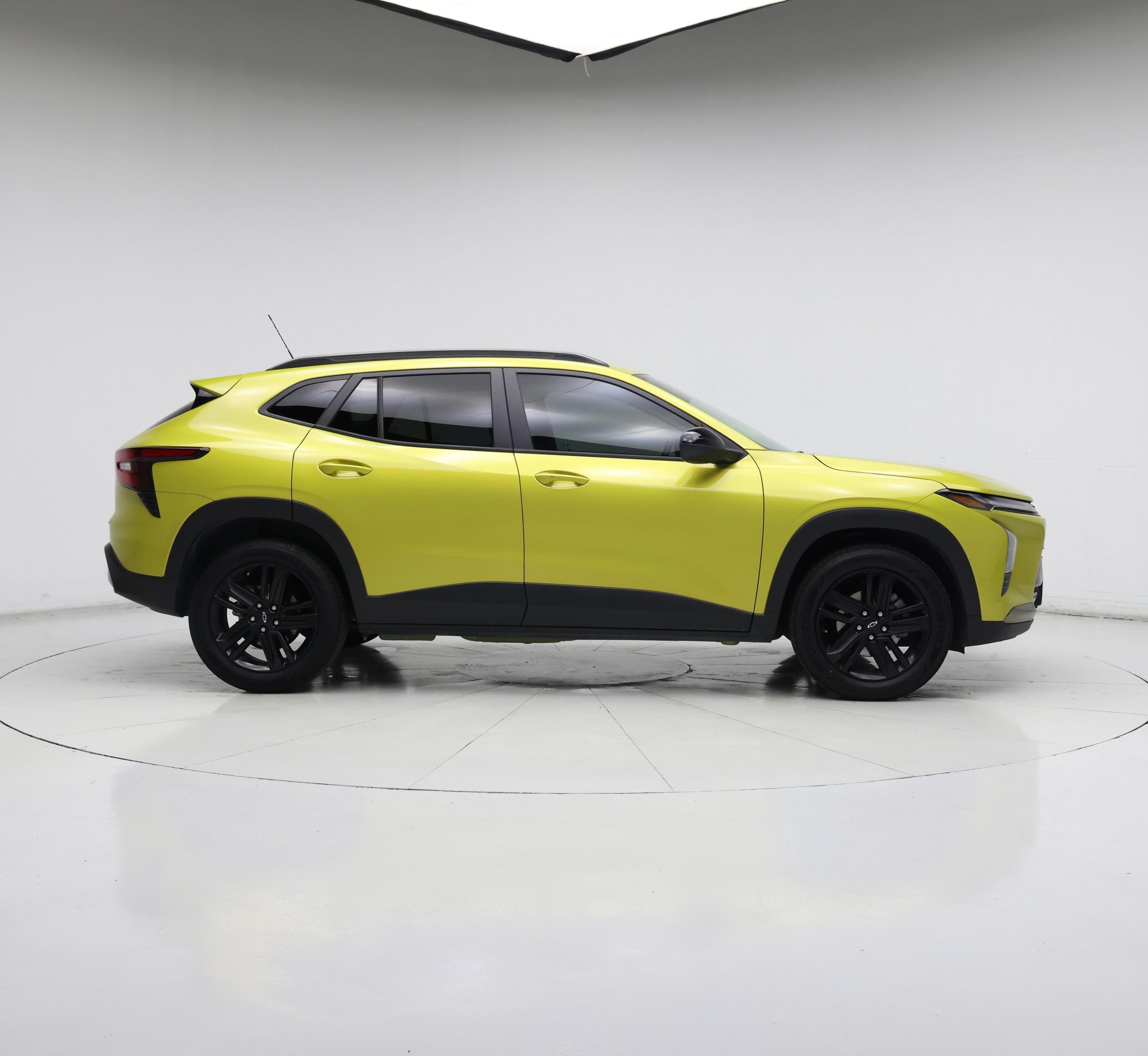 Thumbnail: 2024 Chevrolet Trax - 7