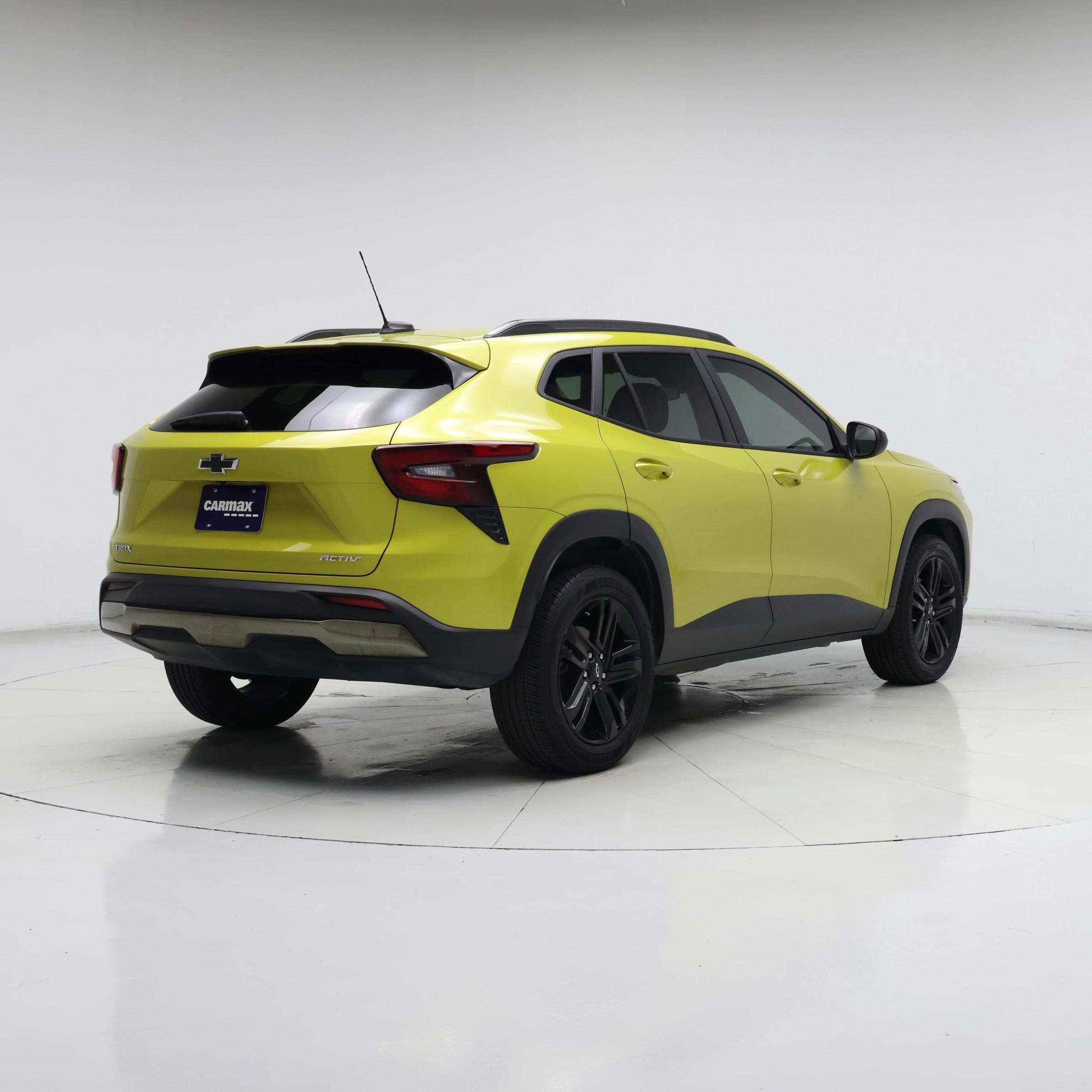 Thumbnail: 2024 Chevrolet Trax - 8