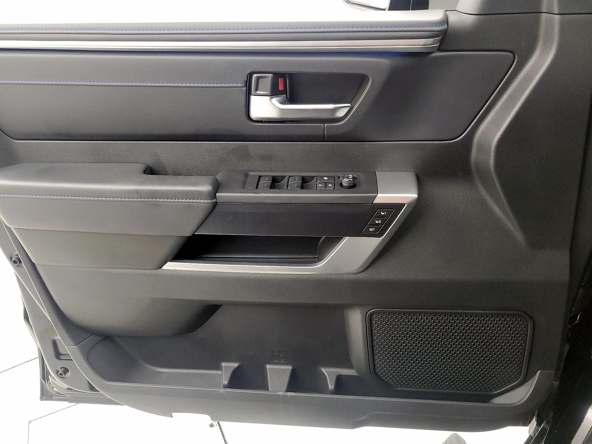 Thumbnail: 2024 Toyota Tundra - 12