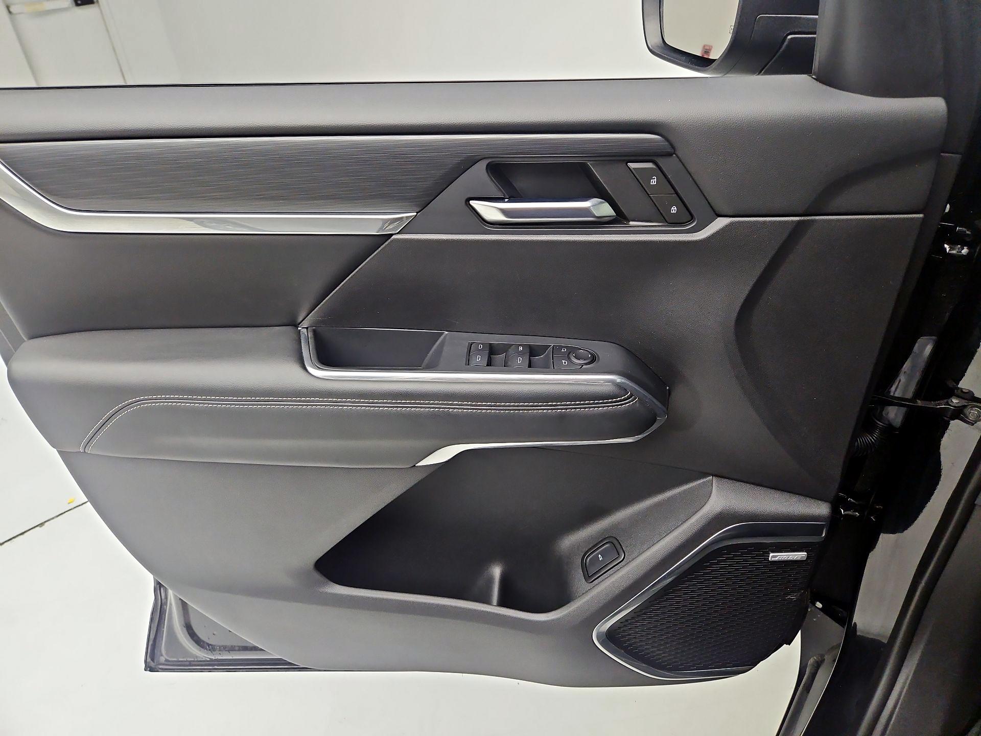 Thumbnail: 2025 GMC Acadia - 12