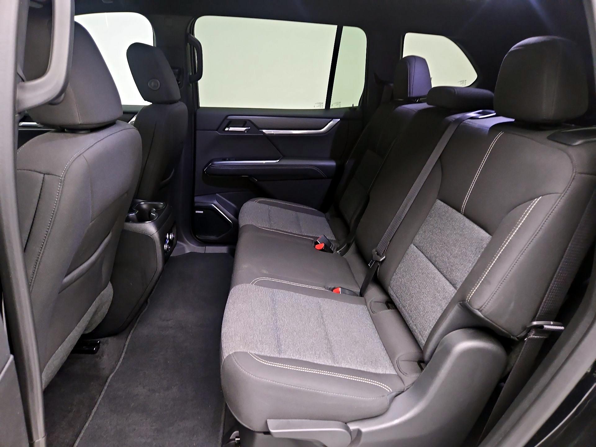 Thumbnail: 2025 GMC Acadia - 20