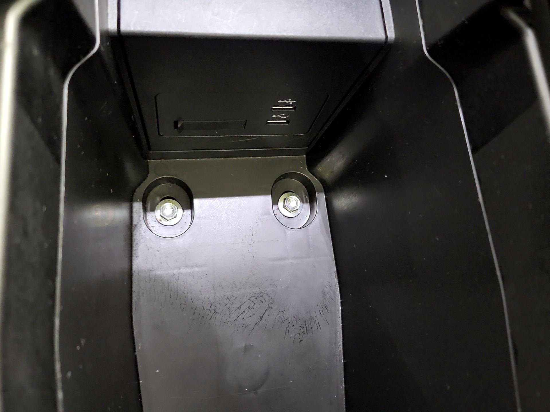 Thumbnail: 2023 Mazda CX-50 - 18