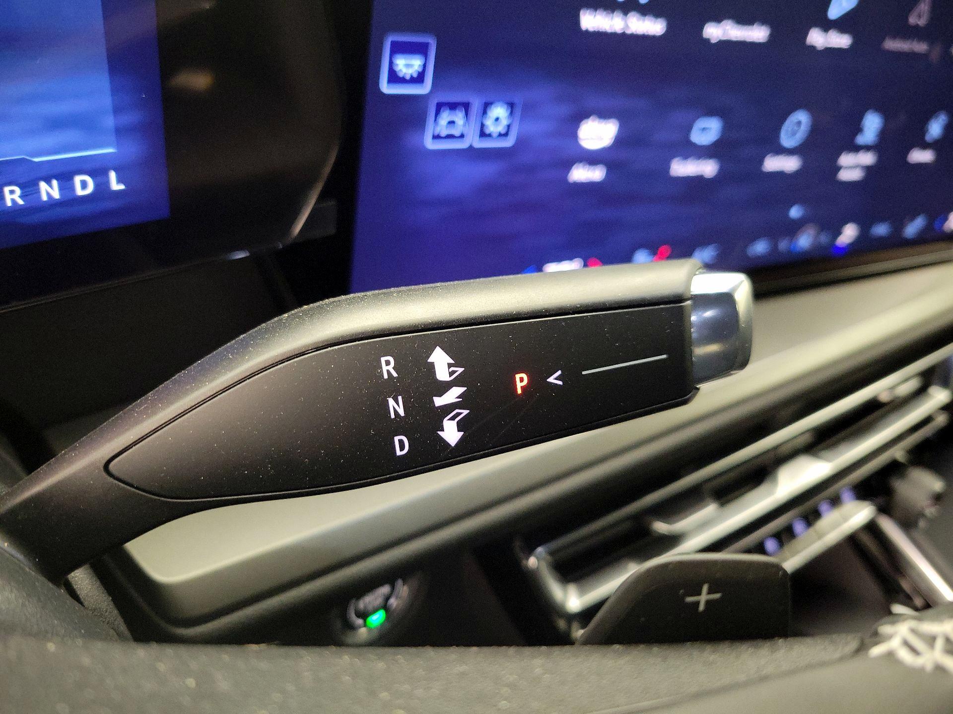 Thumbnail: 2025 Chevrolet Traverse - 17