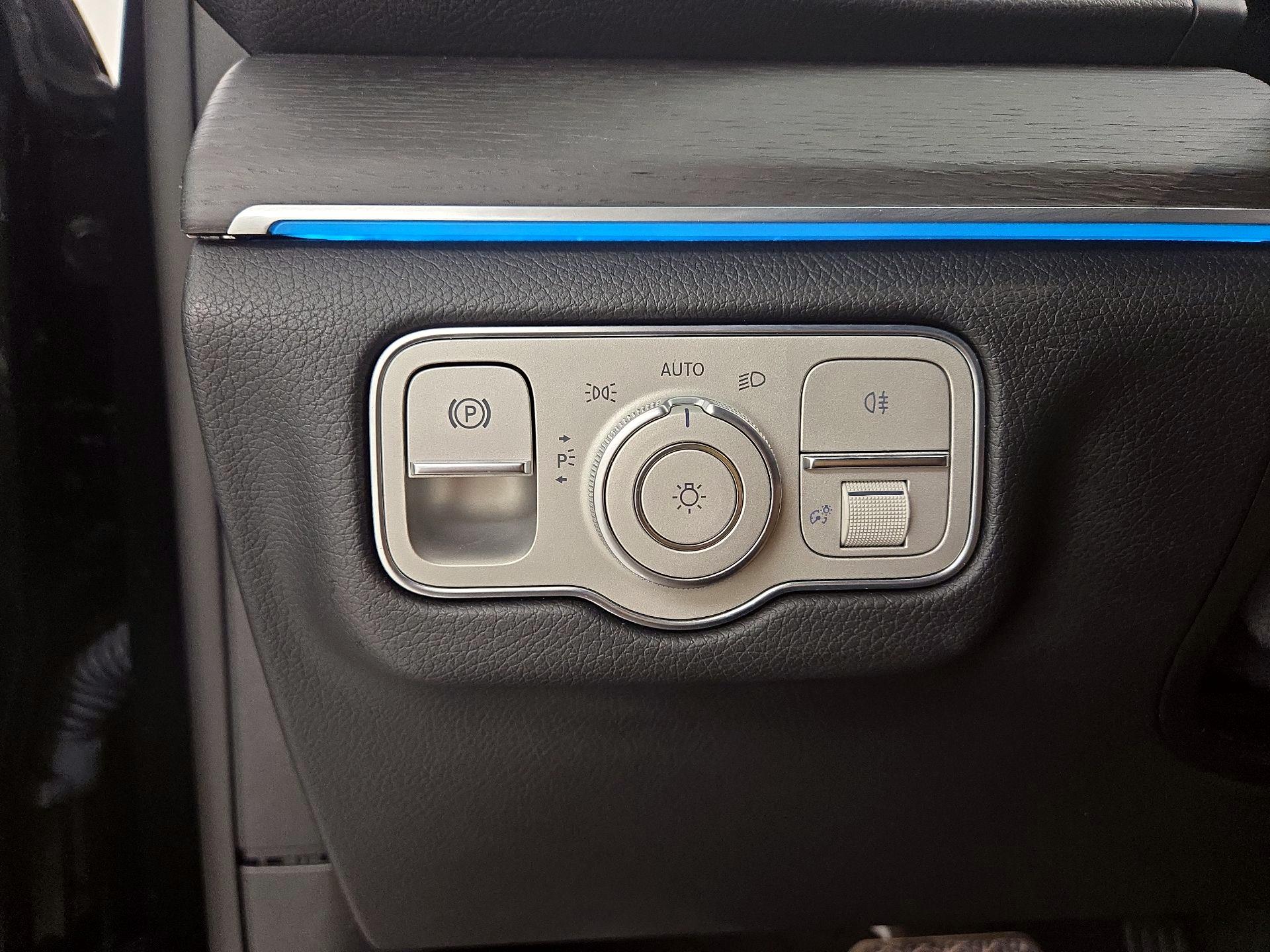 Thumbnail: 2021 Mercedes-Benz GLE - 13