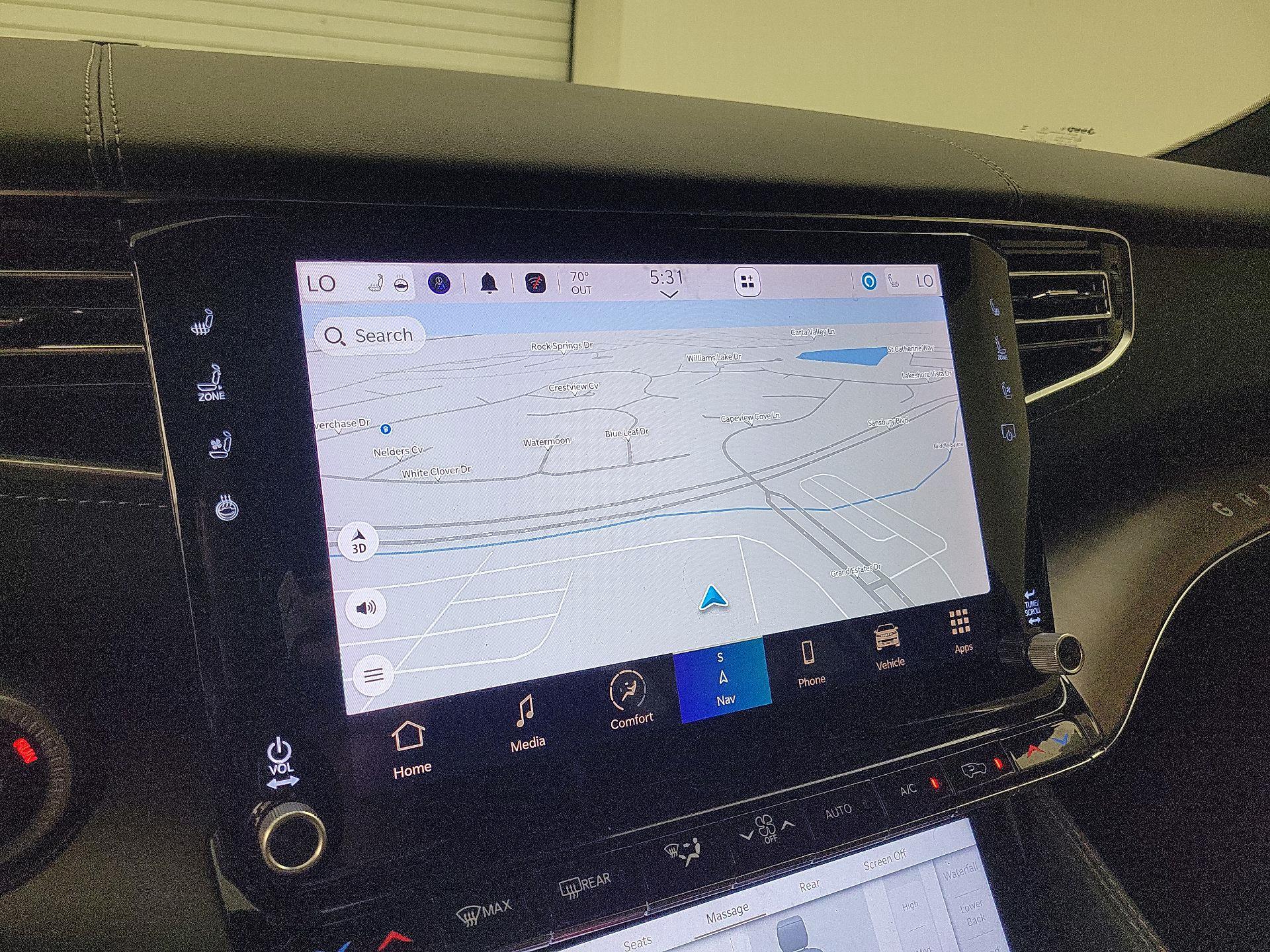 Thumbnail: 2023 Jeep Grand Wagoneer - 14