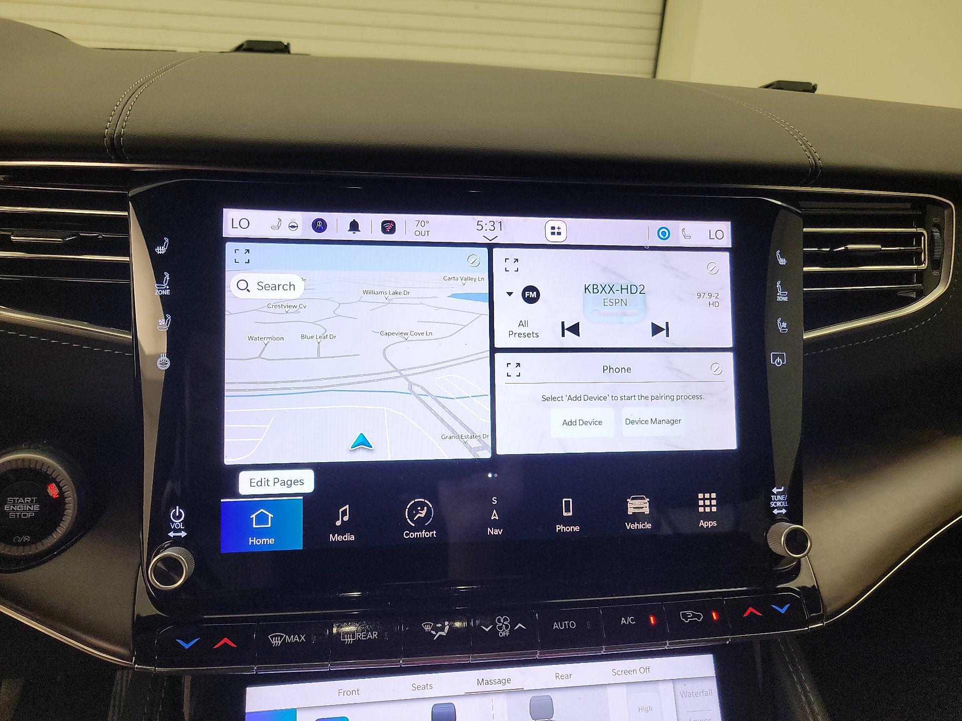 Thumbnail: 2023 Jeep Grand Wagoneer - 16