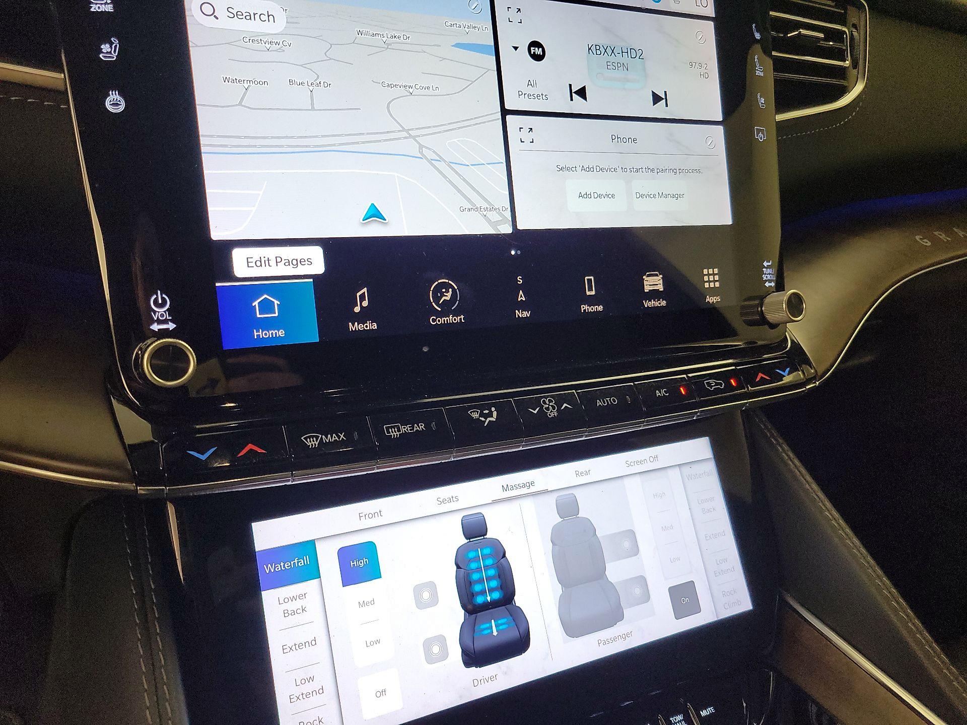 Thumbnail: 2023 Jeep Grand Wagoneer - 17